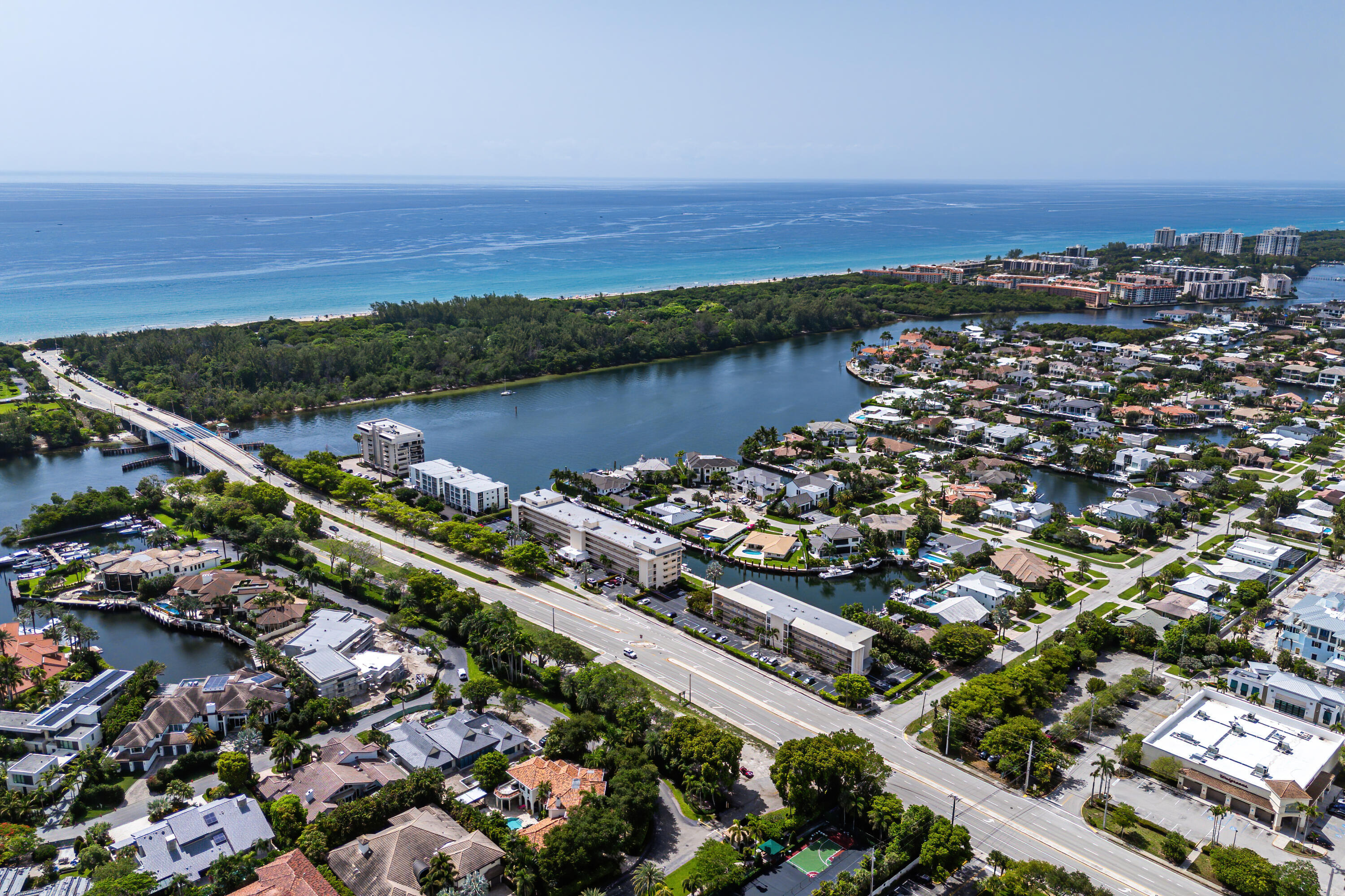 BOCA HOUSE CONDO - Residential