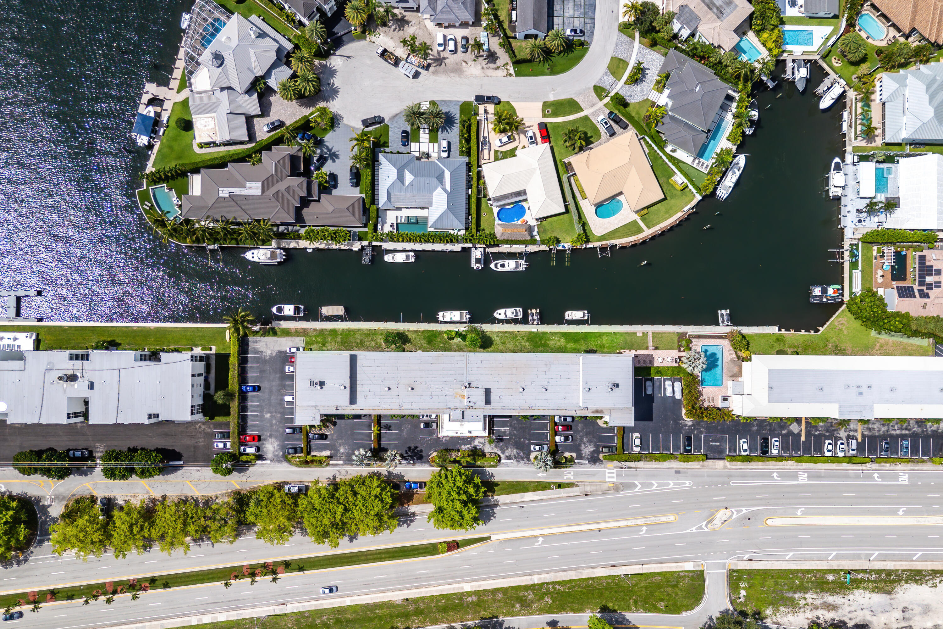BOCA HOUSE CONDO - Residential