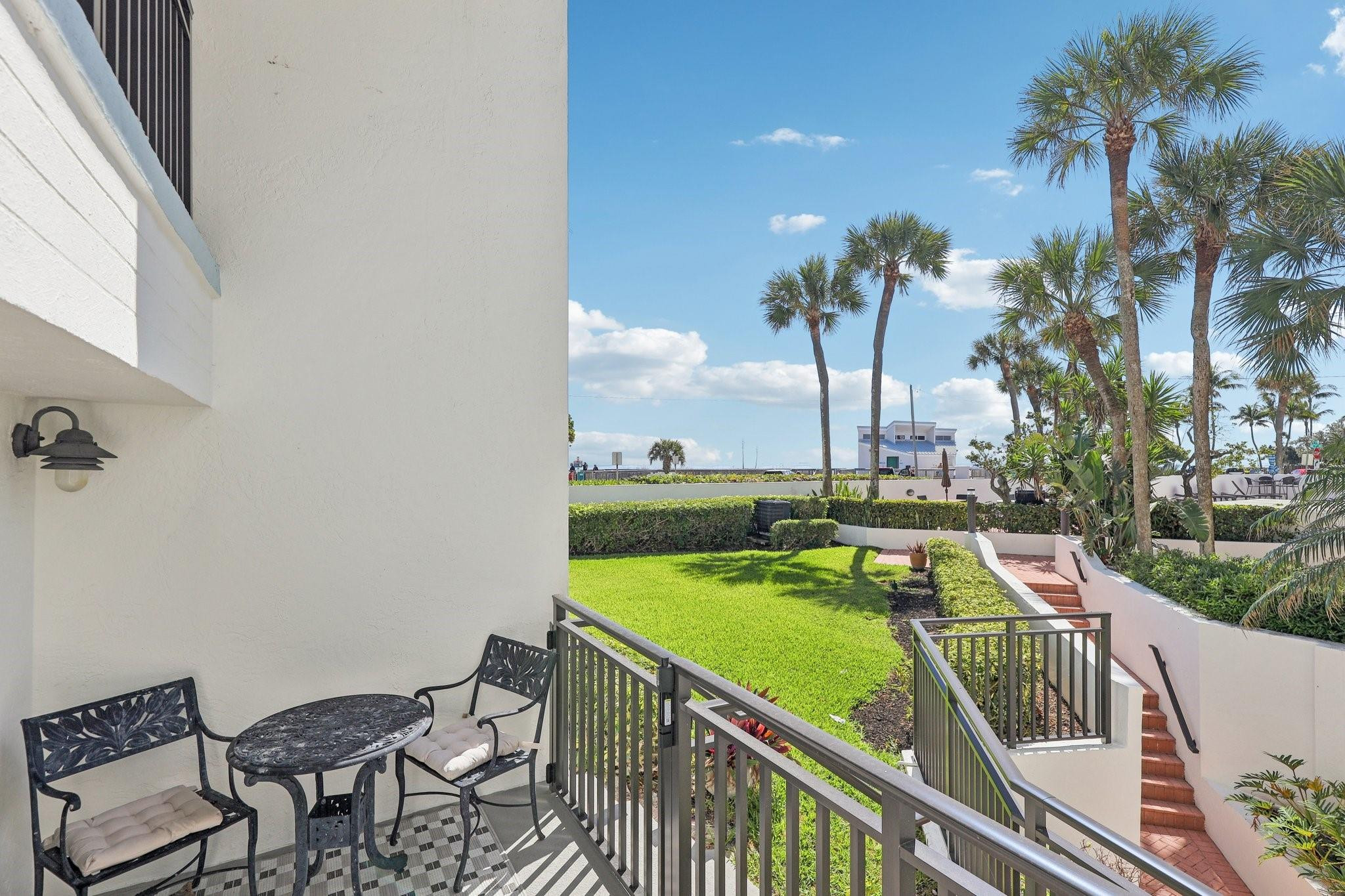 Island Point Condominium - Residential