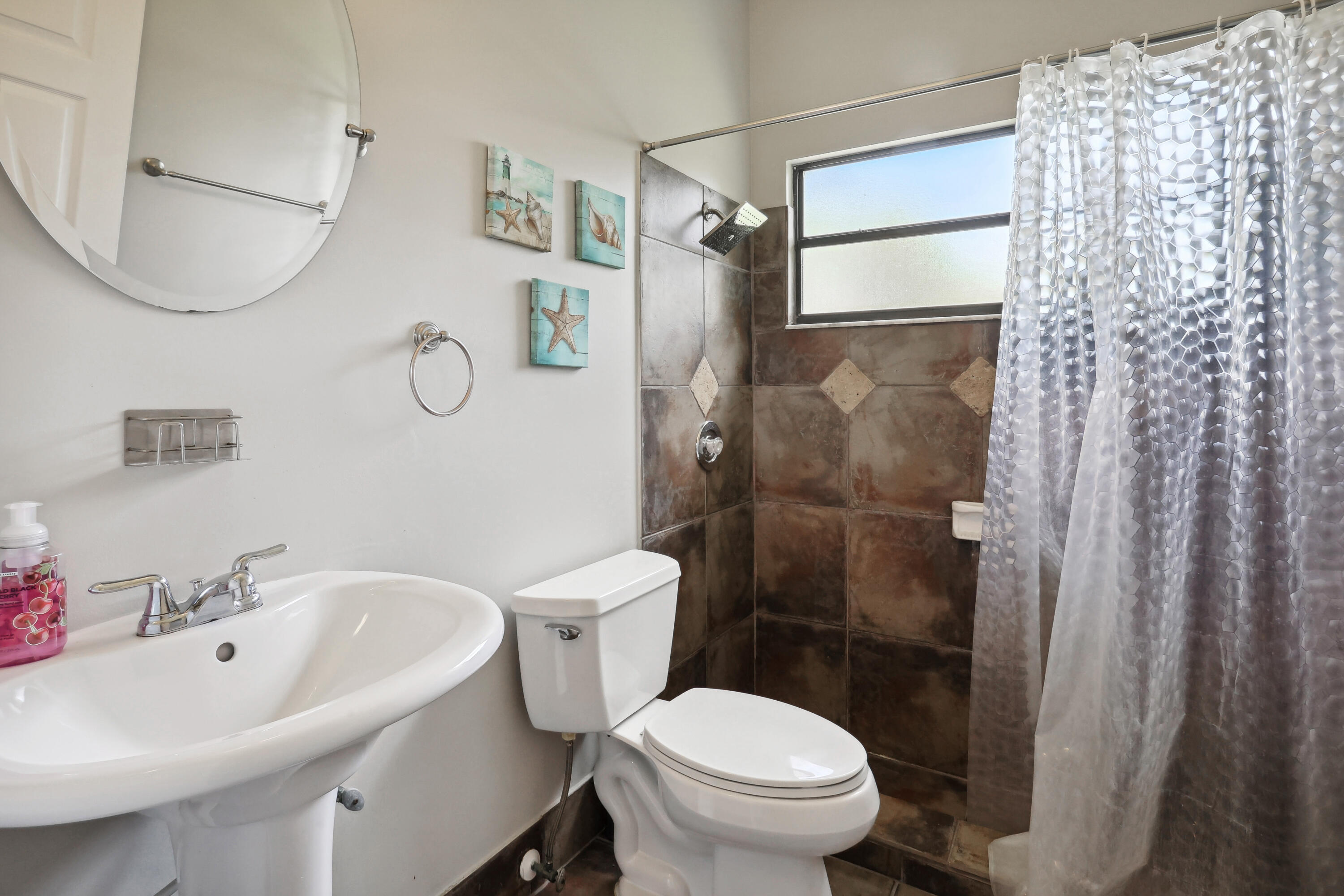 GREENVIEW SHORES 1 OF WELLINGTON - Residential Lease