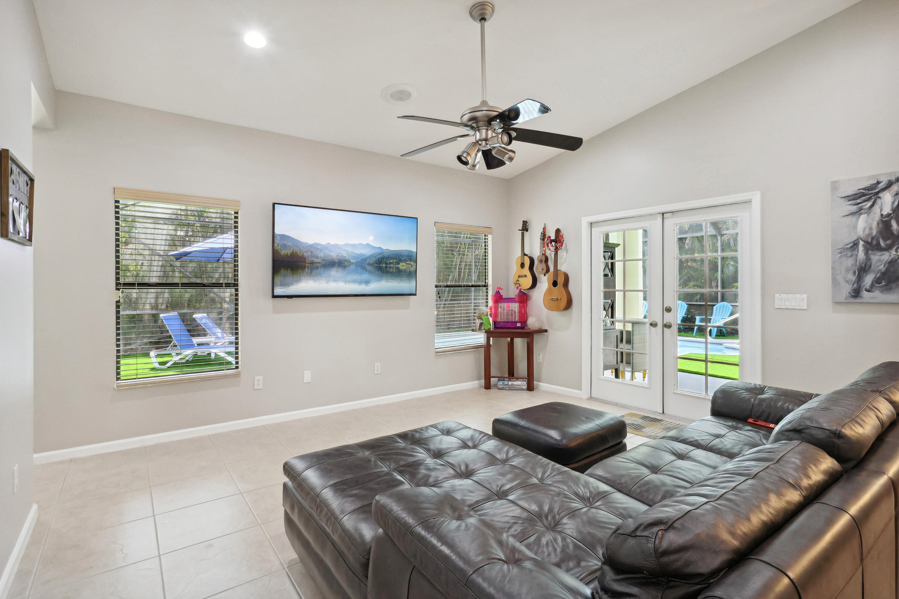 GREENVIEW SHORES 1 OF WELLINGTON - Residential Lease
