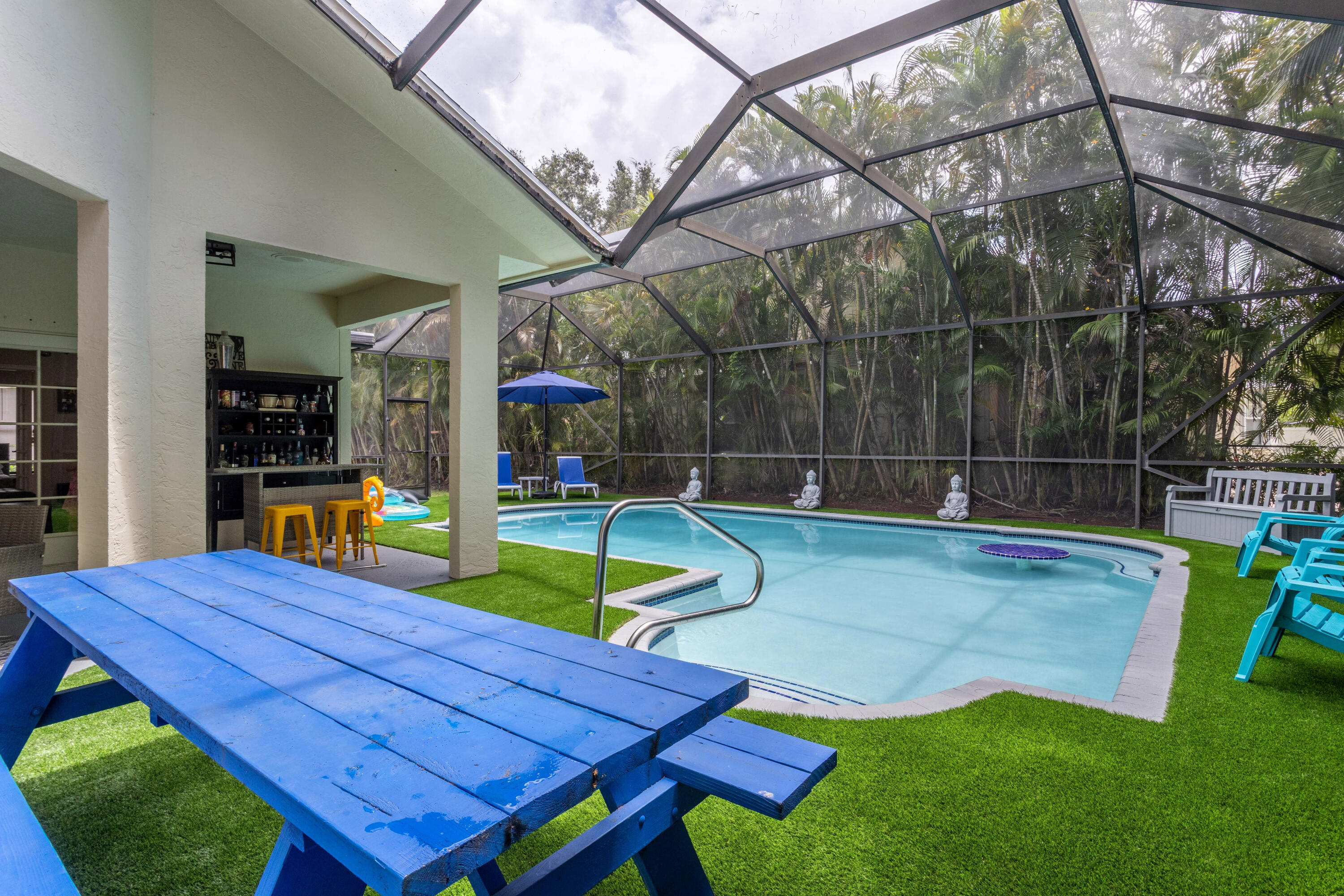 GREENVIEW SHORES 1 OF WELLINGTON - Residential Lease
