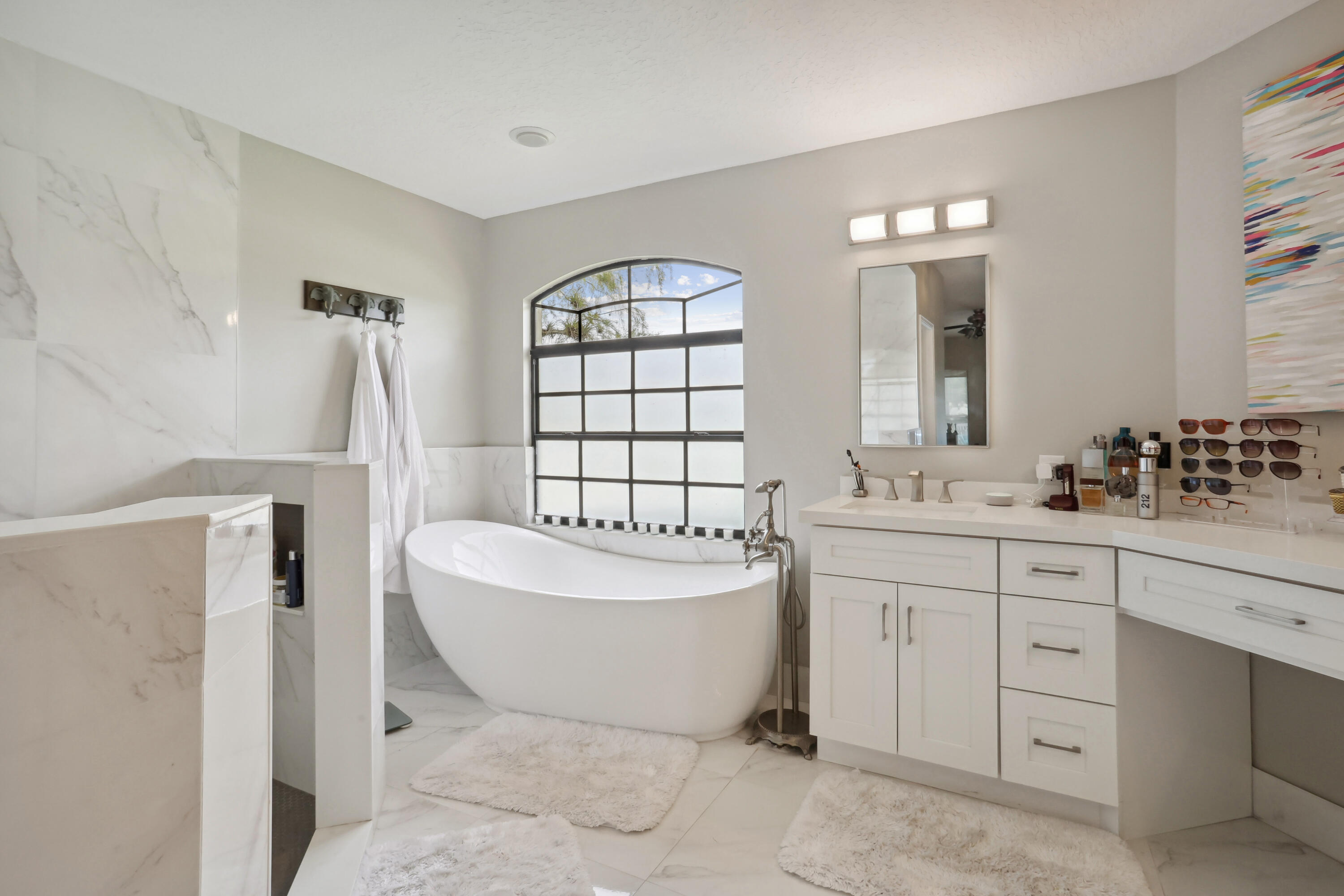 GREENVIEW SHORES 1 OF WELLINGTON - Residential Lease