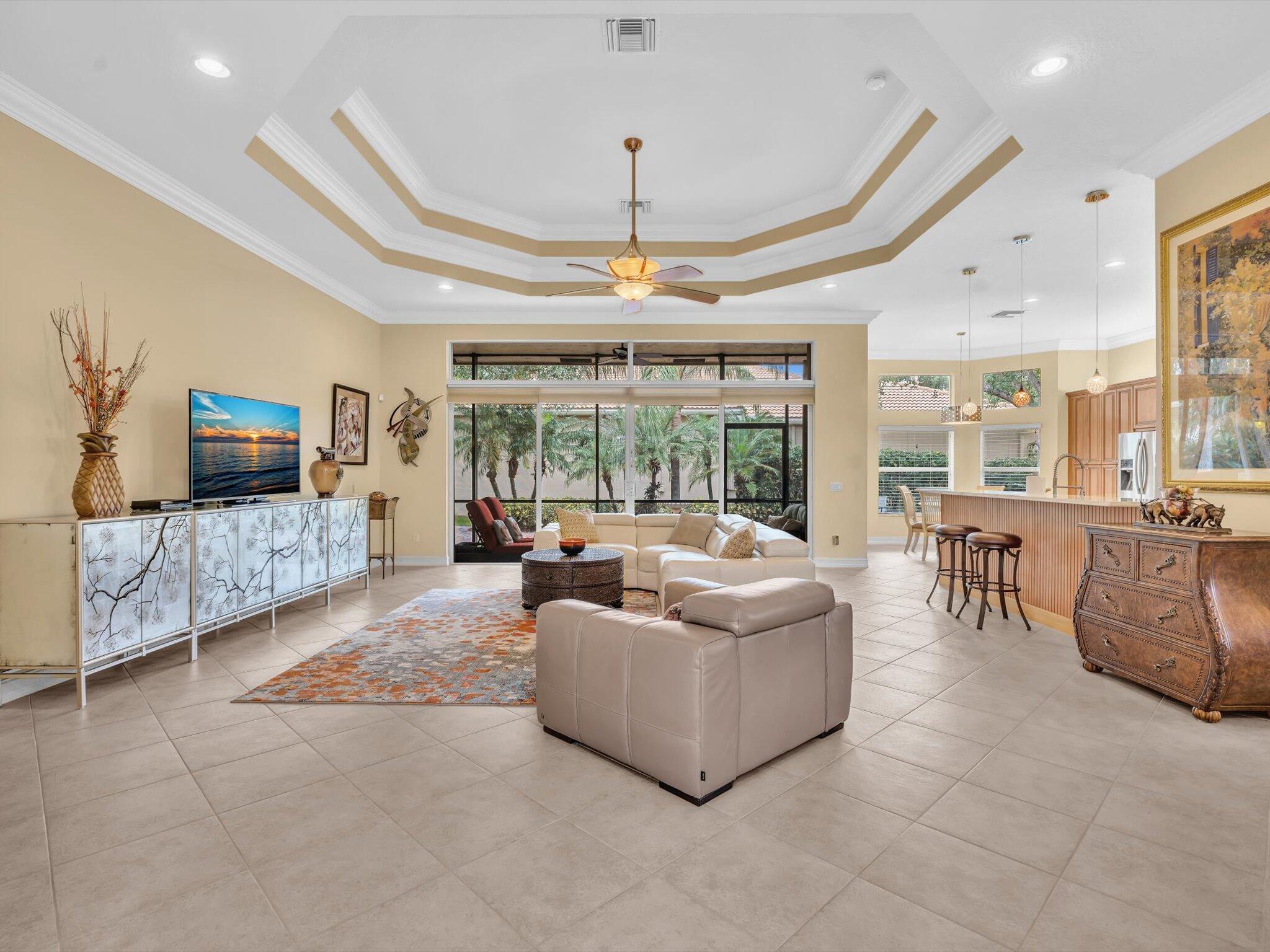 VALENCIA POINTE - Residential