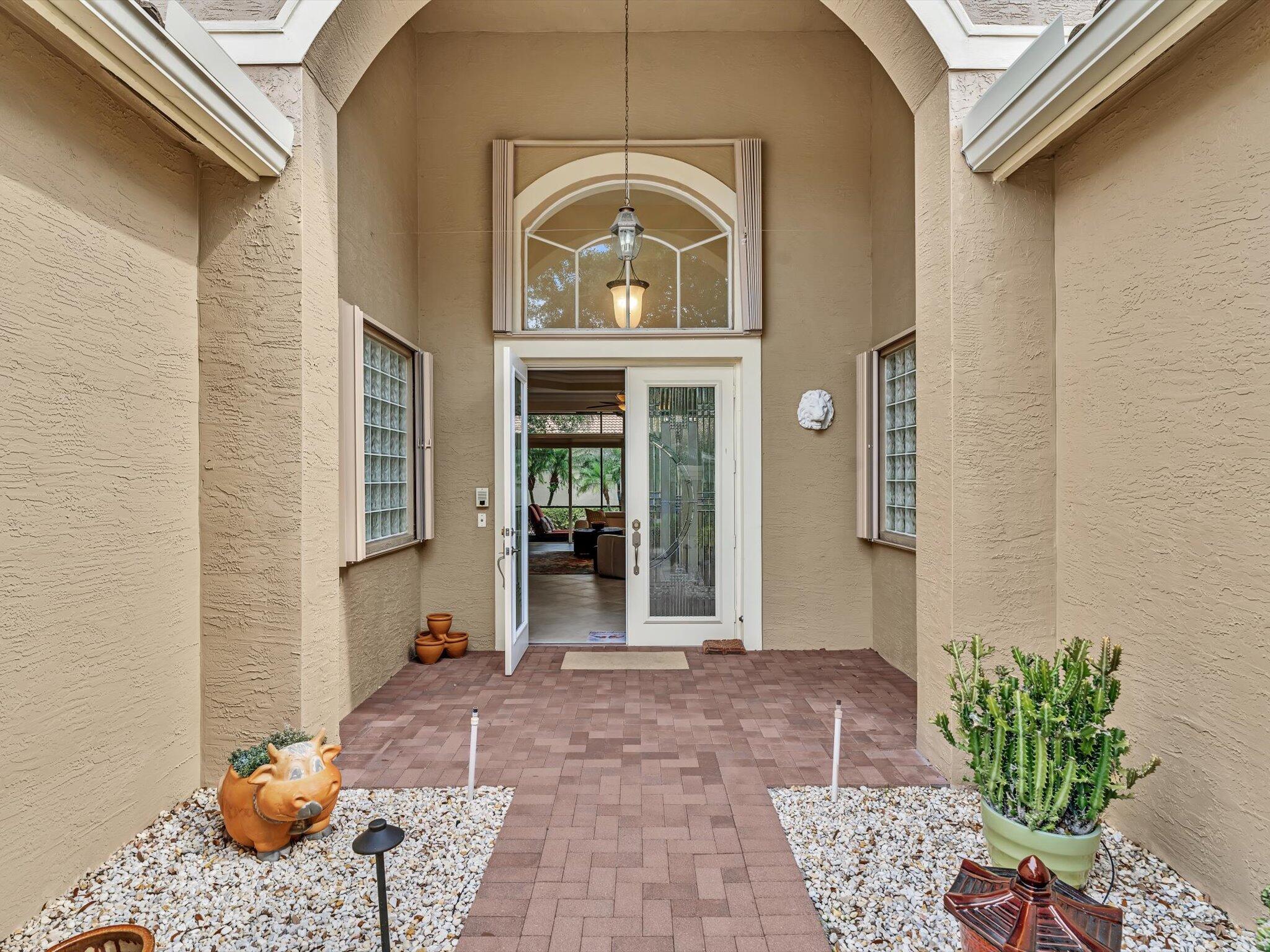 VALENCIA POINTE - Residential