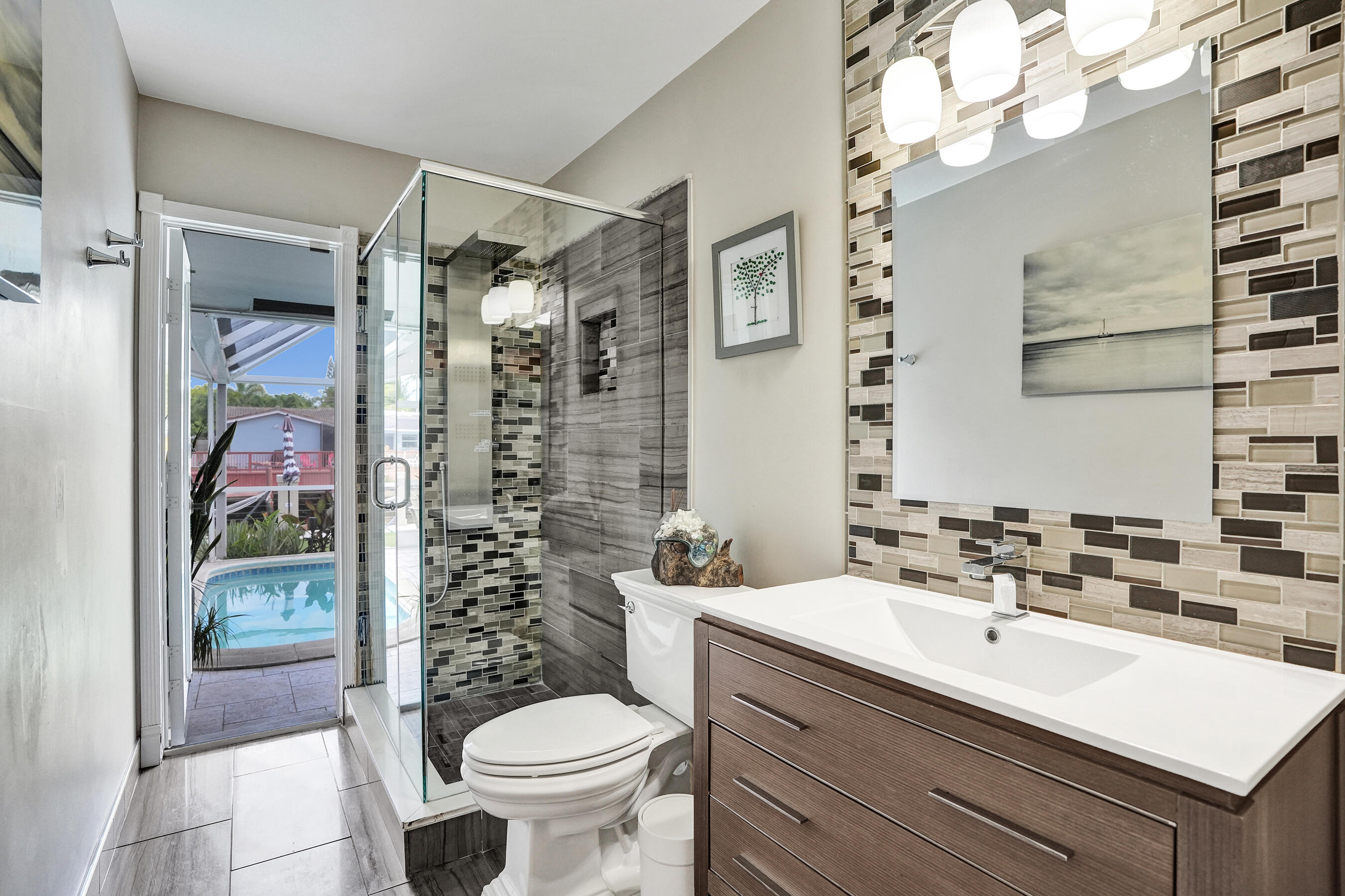 CORAL RIDGE ISLES - Residential Lease