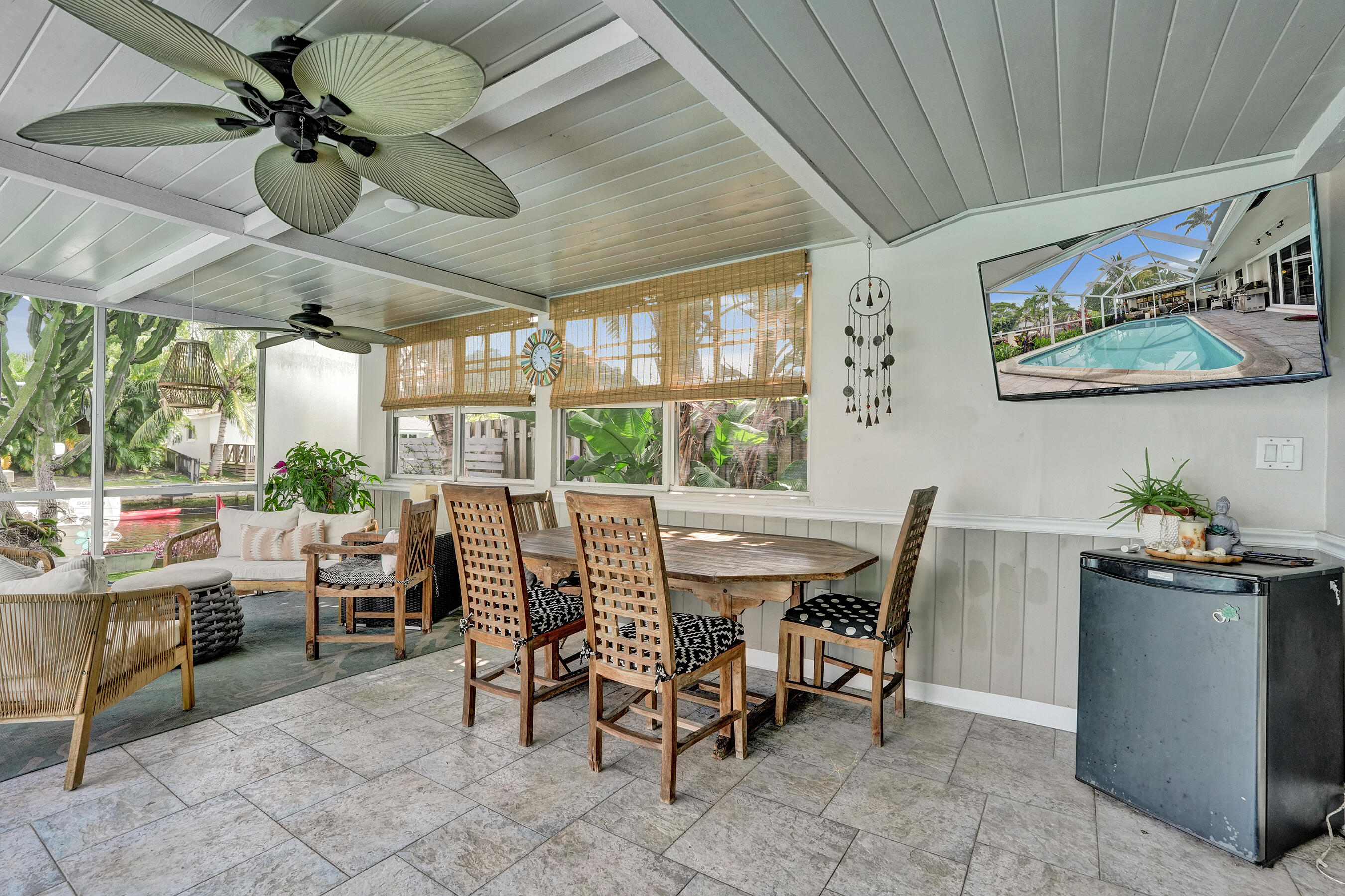 CORAL RIDGE ISLES - Residential Lease