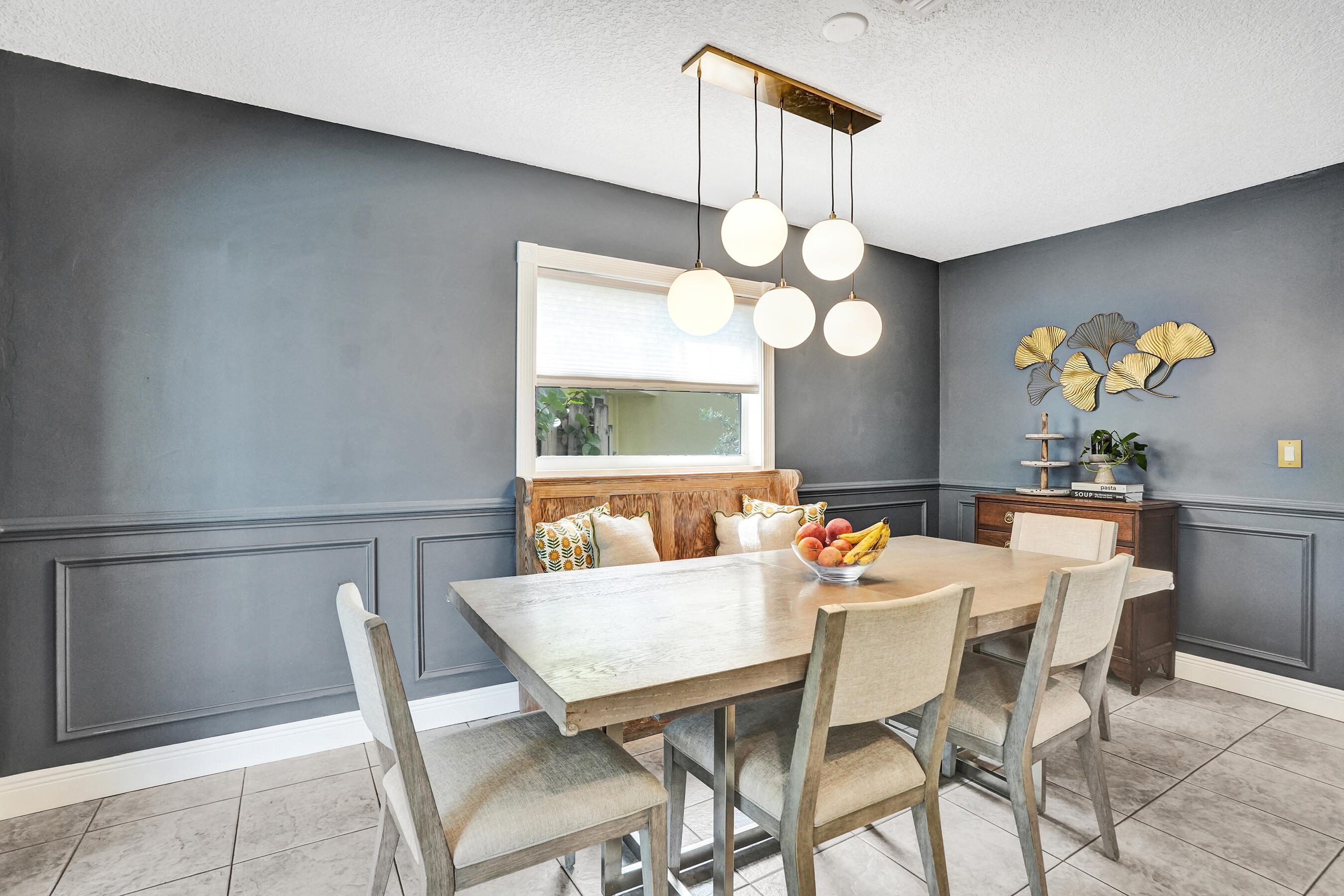 CORAL RIDGE ISLES - Residential Lease