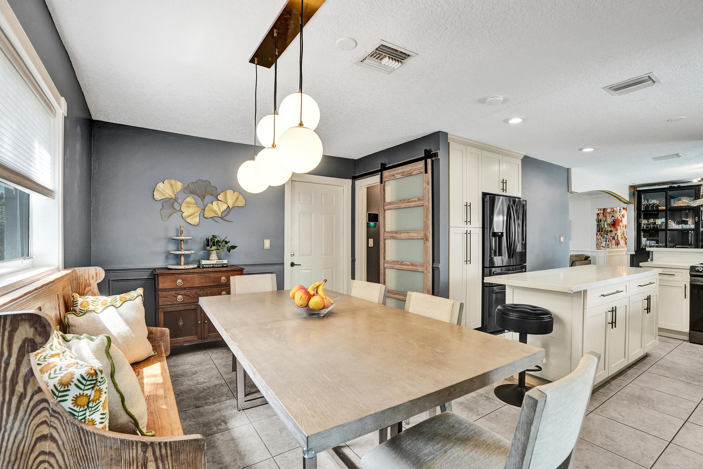 CORAL RIDGE ISLES - Residential Lease