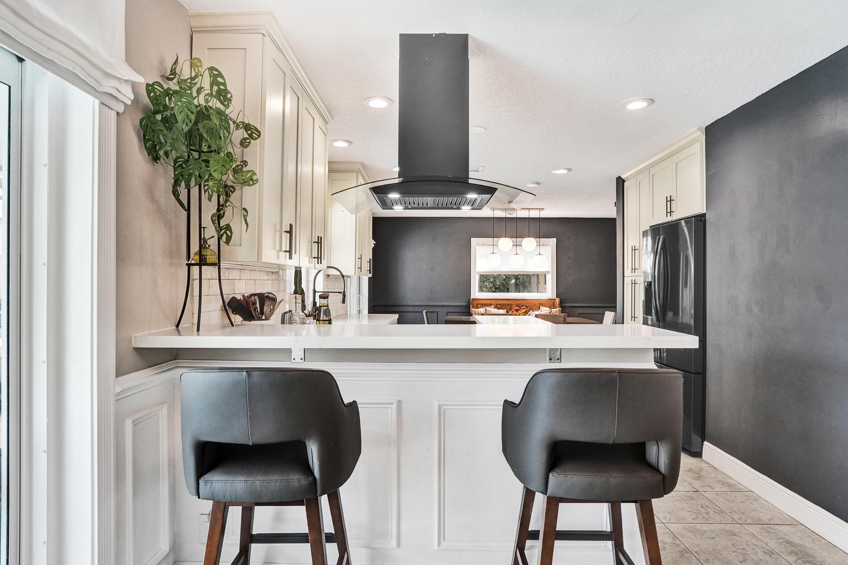 CORAL RIDGE ISLES - Residential Lease