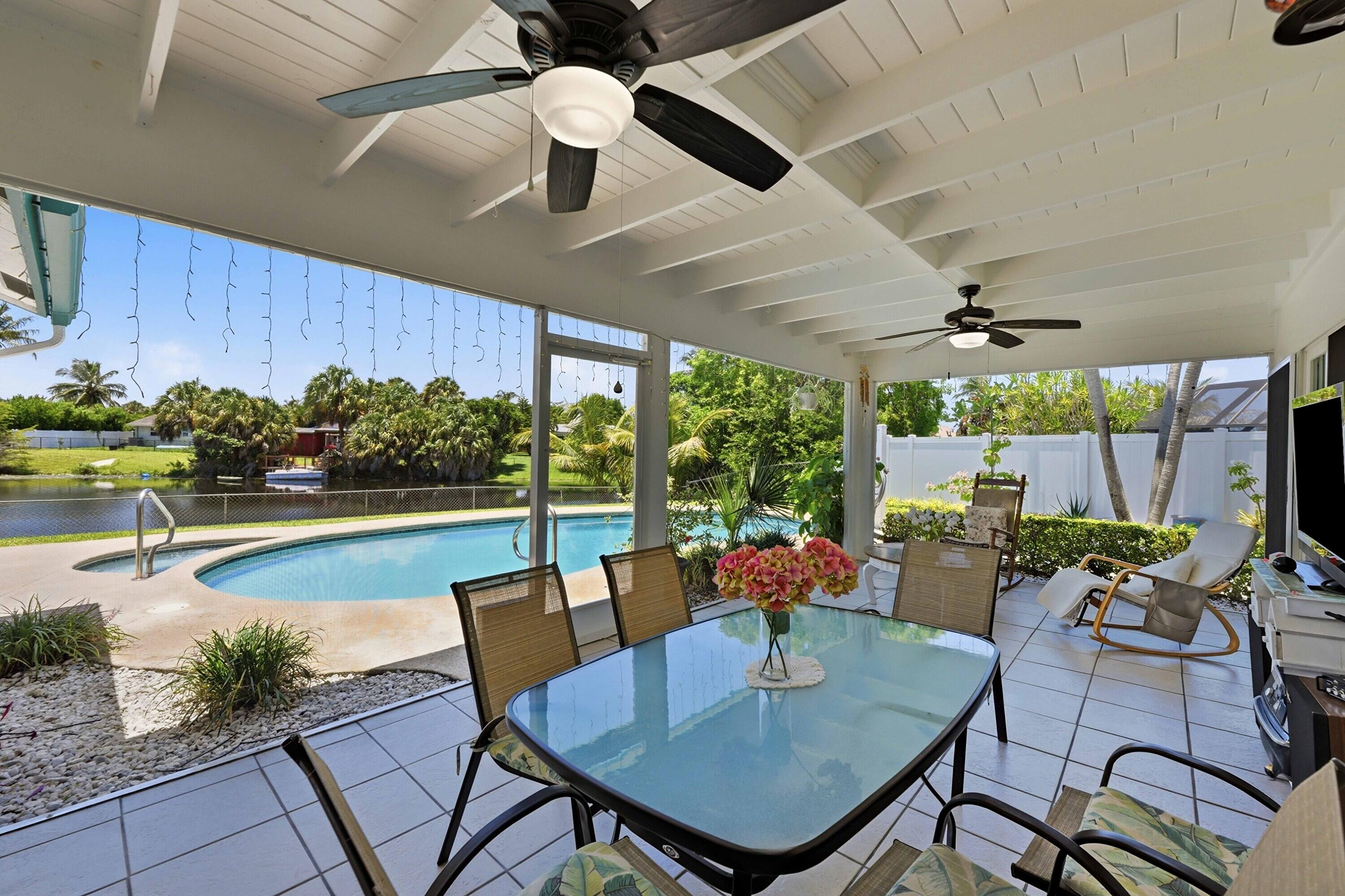 CRYSTAL HEIGHTS - Residential
