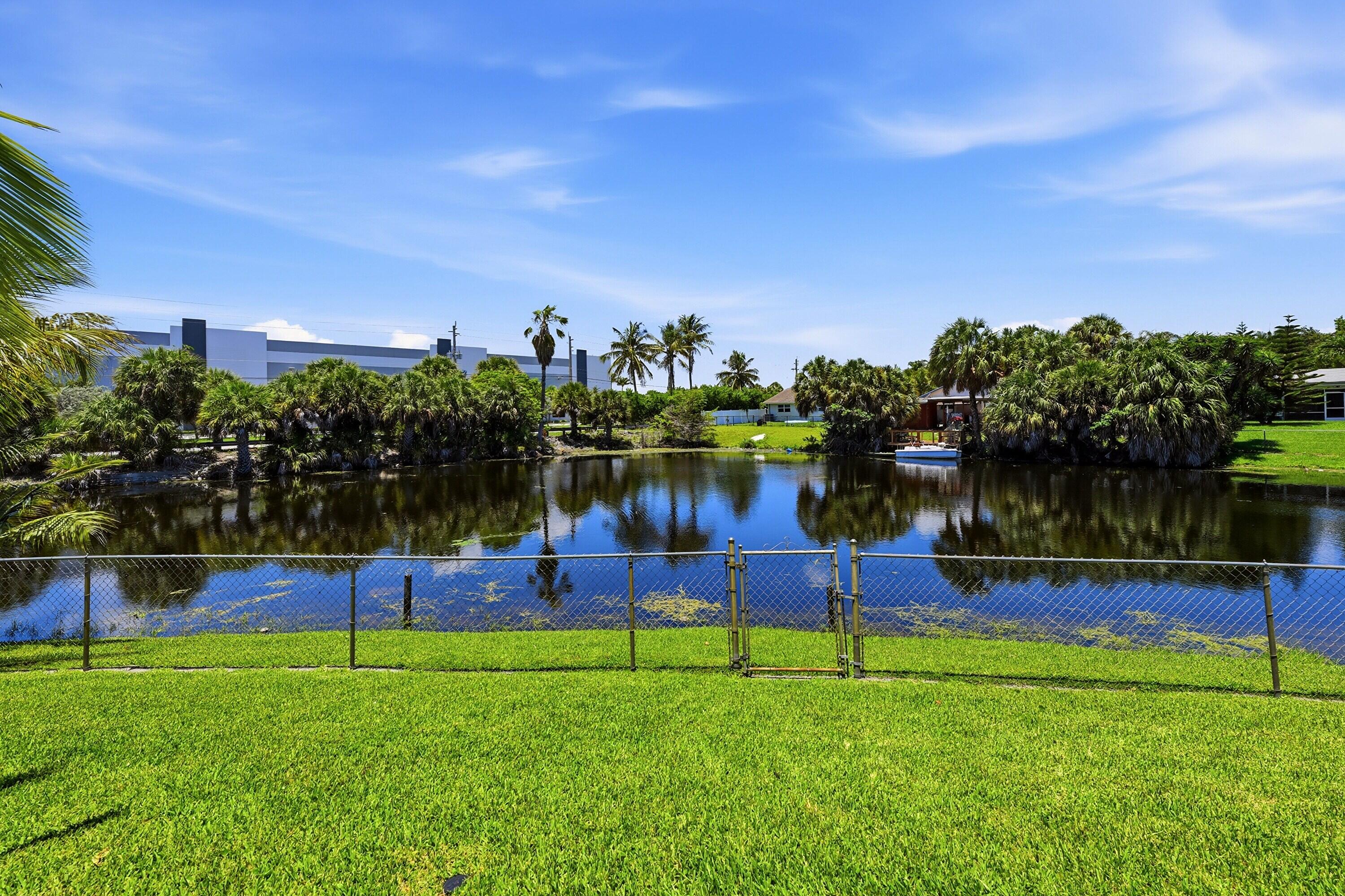 CRYSTAL HEIGHTS - Residential