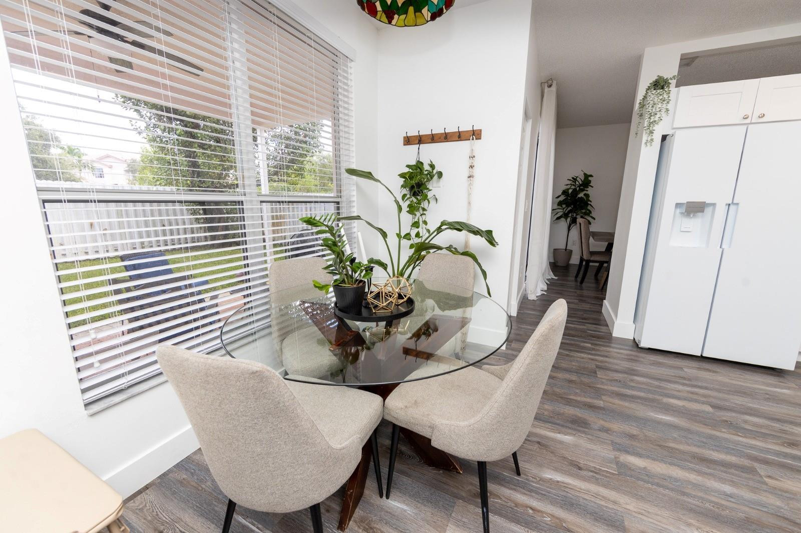 SILVER LAKES PHASE III REPLAT - Residential Lease