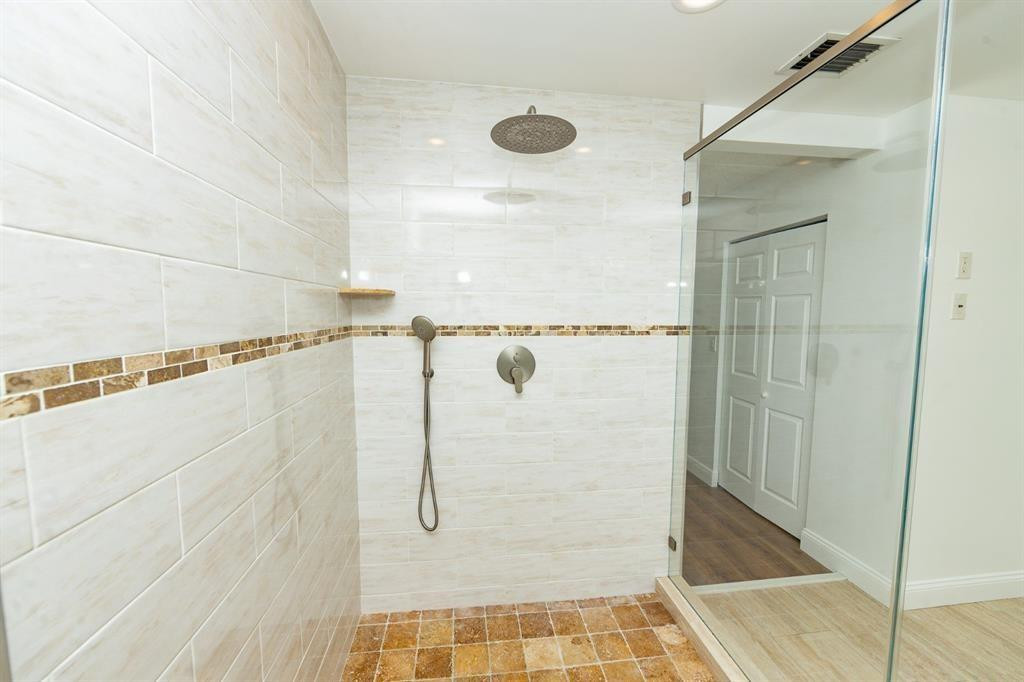 SILVER LAKES PHASE III REPLAT - Residential Lease