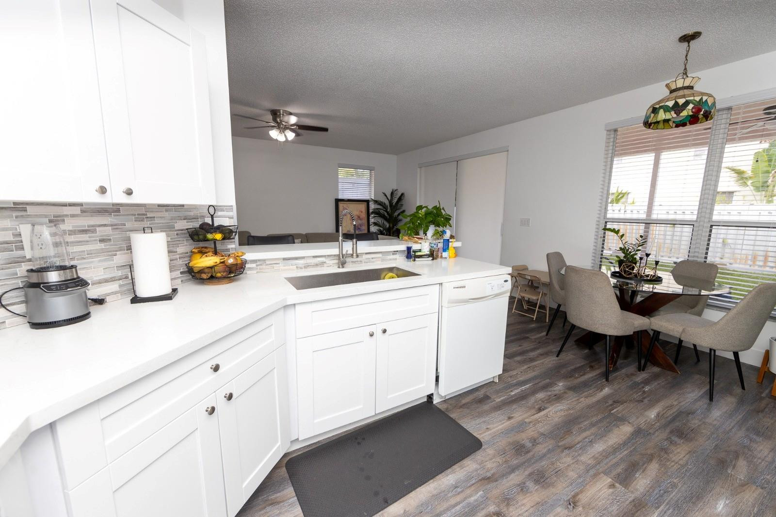 SILVER LAKES PHASE III REPLAT - Residential Lease