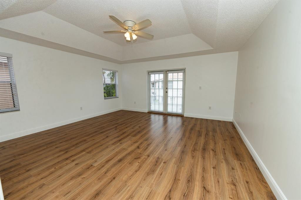 SILVER LAKES PHASE III REPLAT - Residential Lease