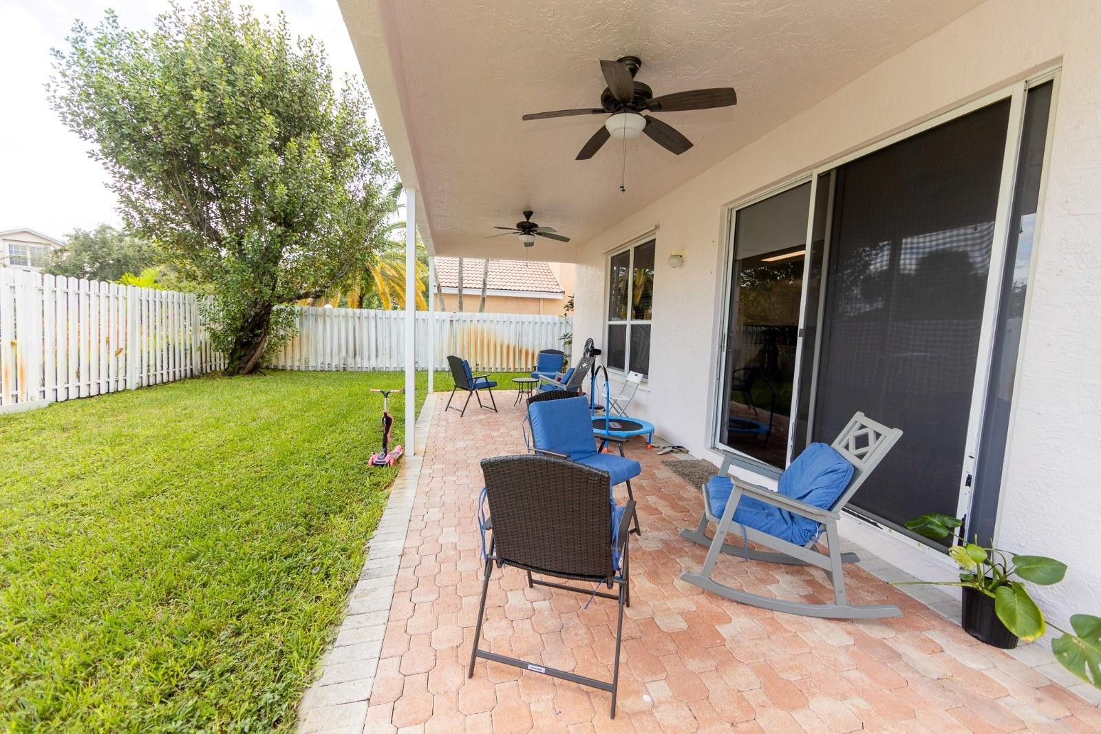 SILVER LAKES PHASE III REPLAT - Residential Lease
