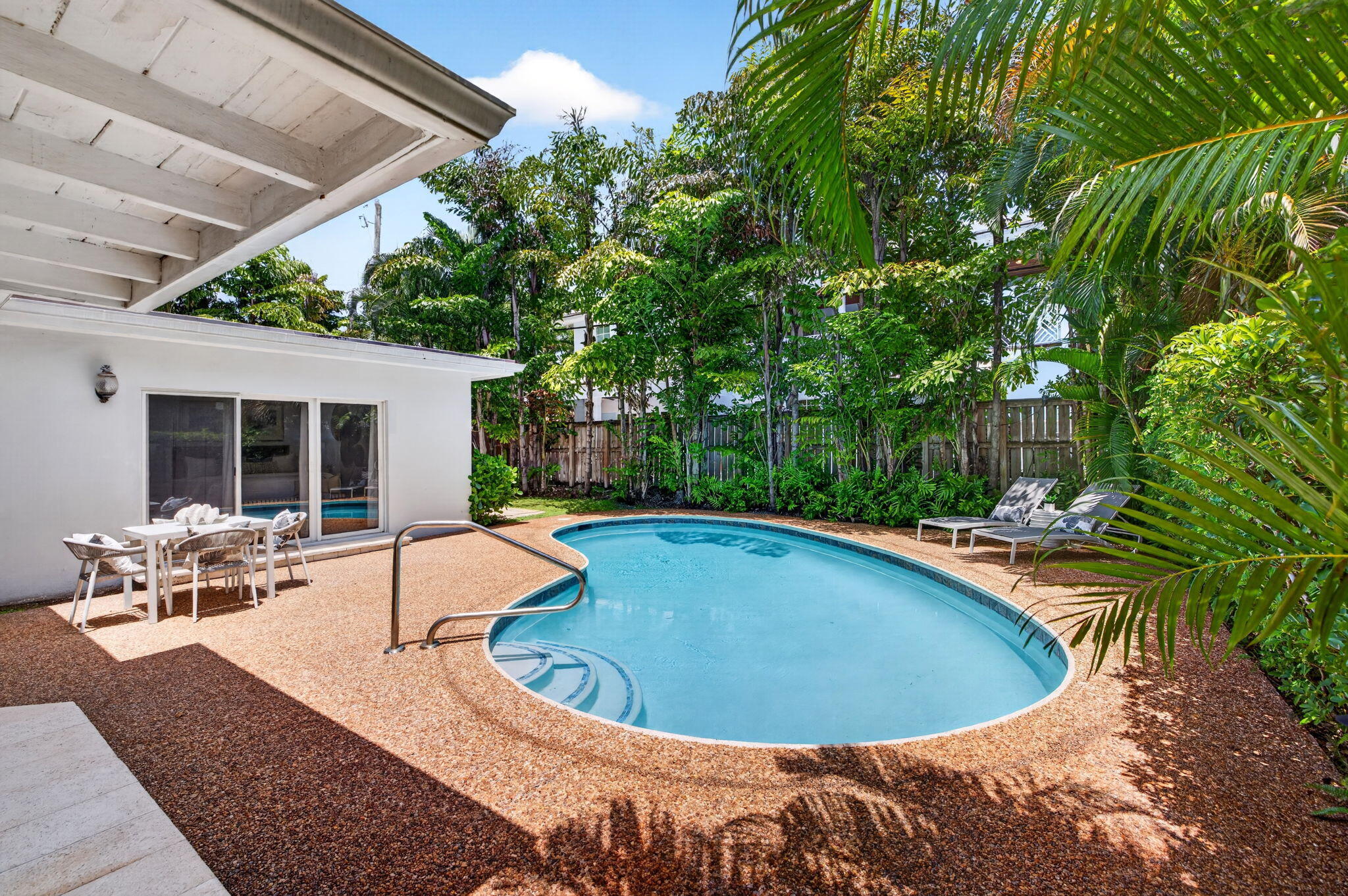 LAUDERDALE HARBORS - Residential