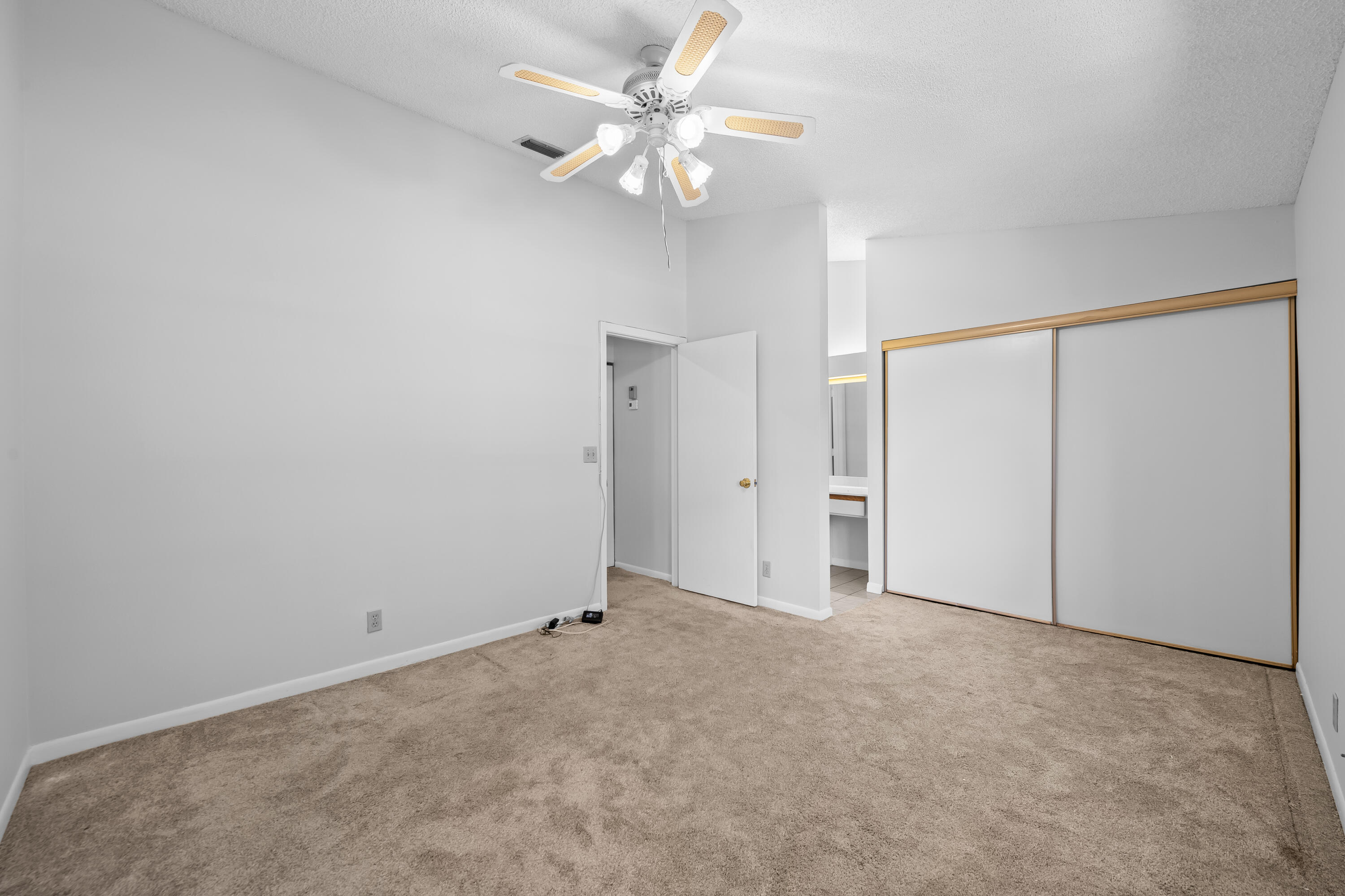 BAYWOOD VILLAGE III-A CONDO - Residential