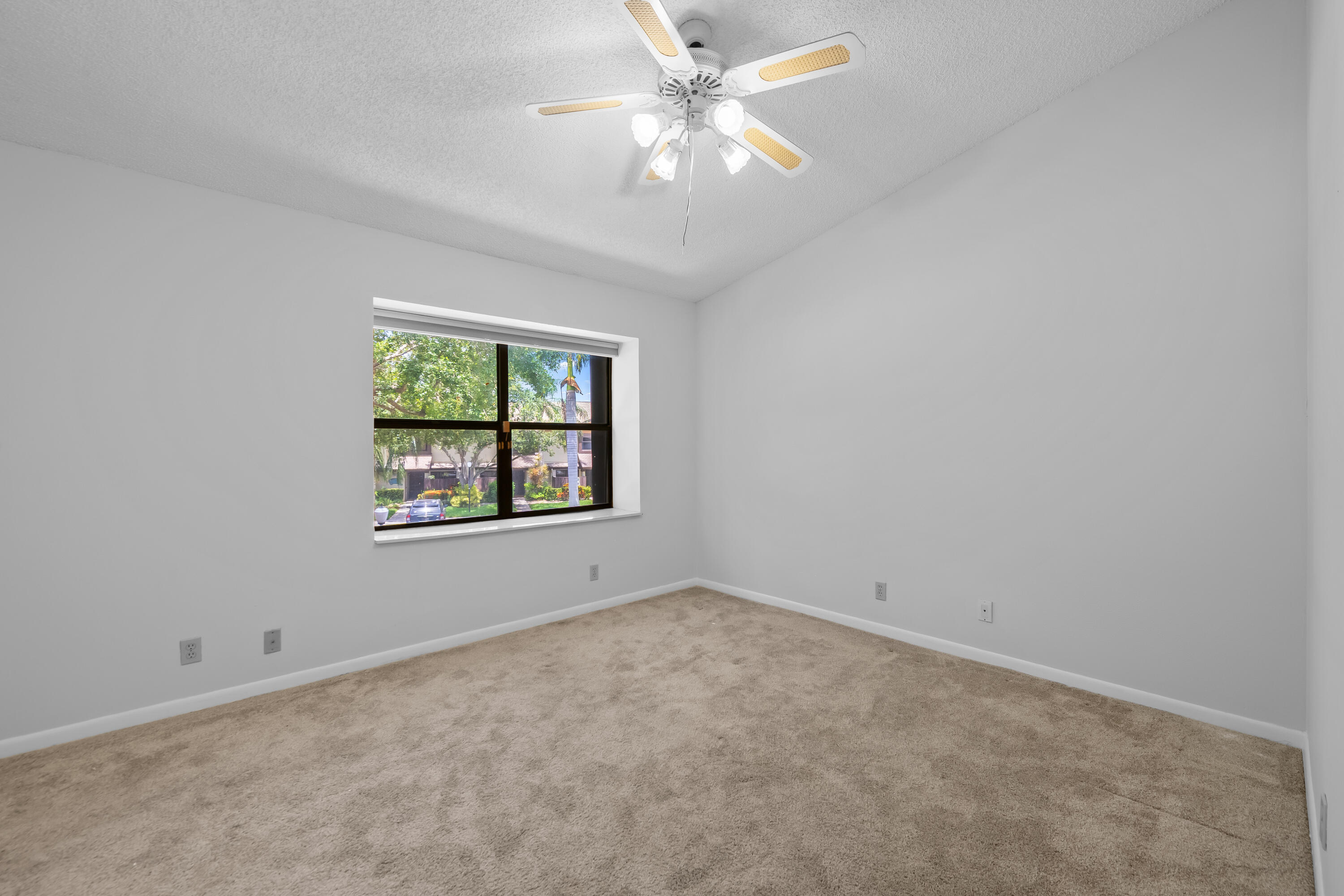 BAYWOOD VILLAGE III-A CONDO - Residential