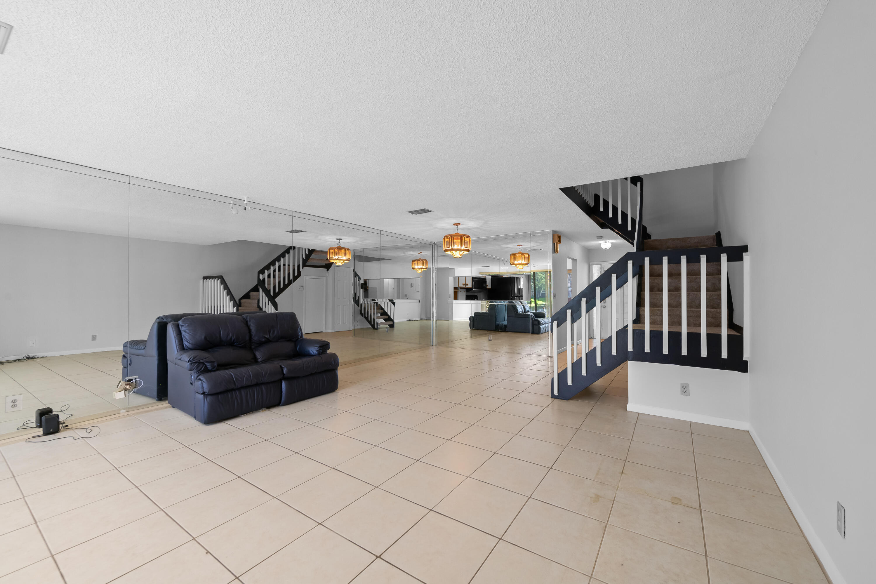 BAYWOOD VILLAGE III-A CONDO - Residential