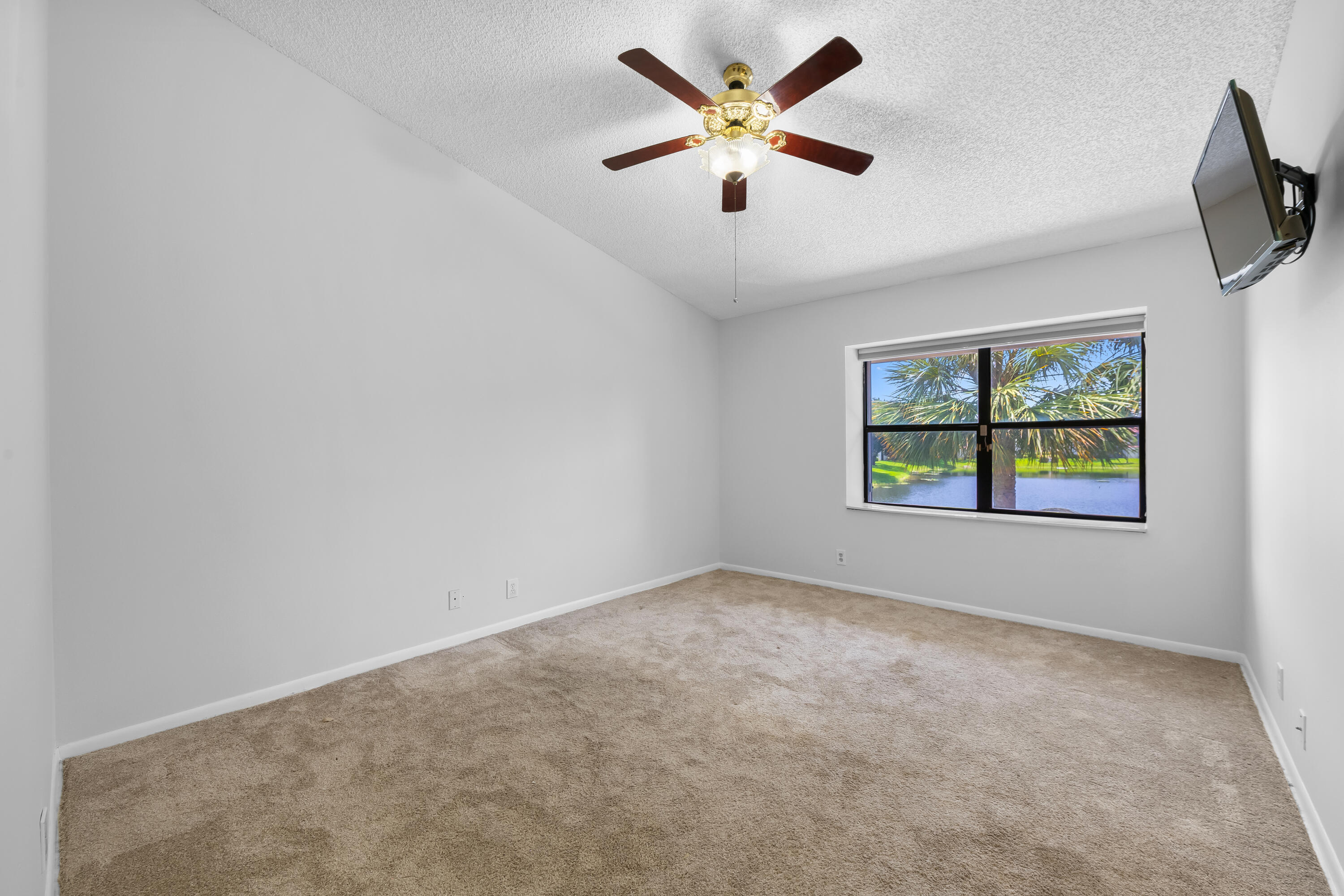 BAYWOOD VILLAGE III-A CONDO - Residential