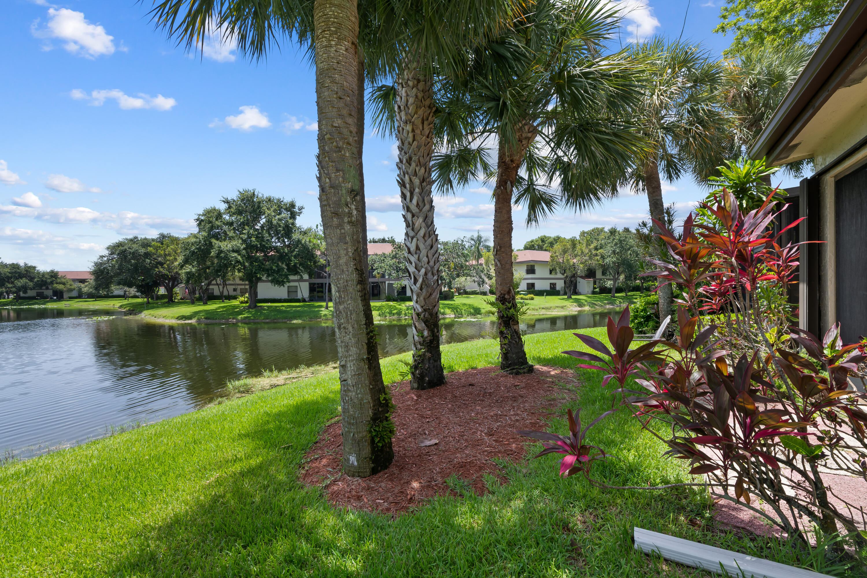 BAYWOOD VILLAGE III-A CONDO - Residential