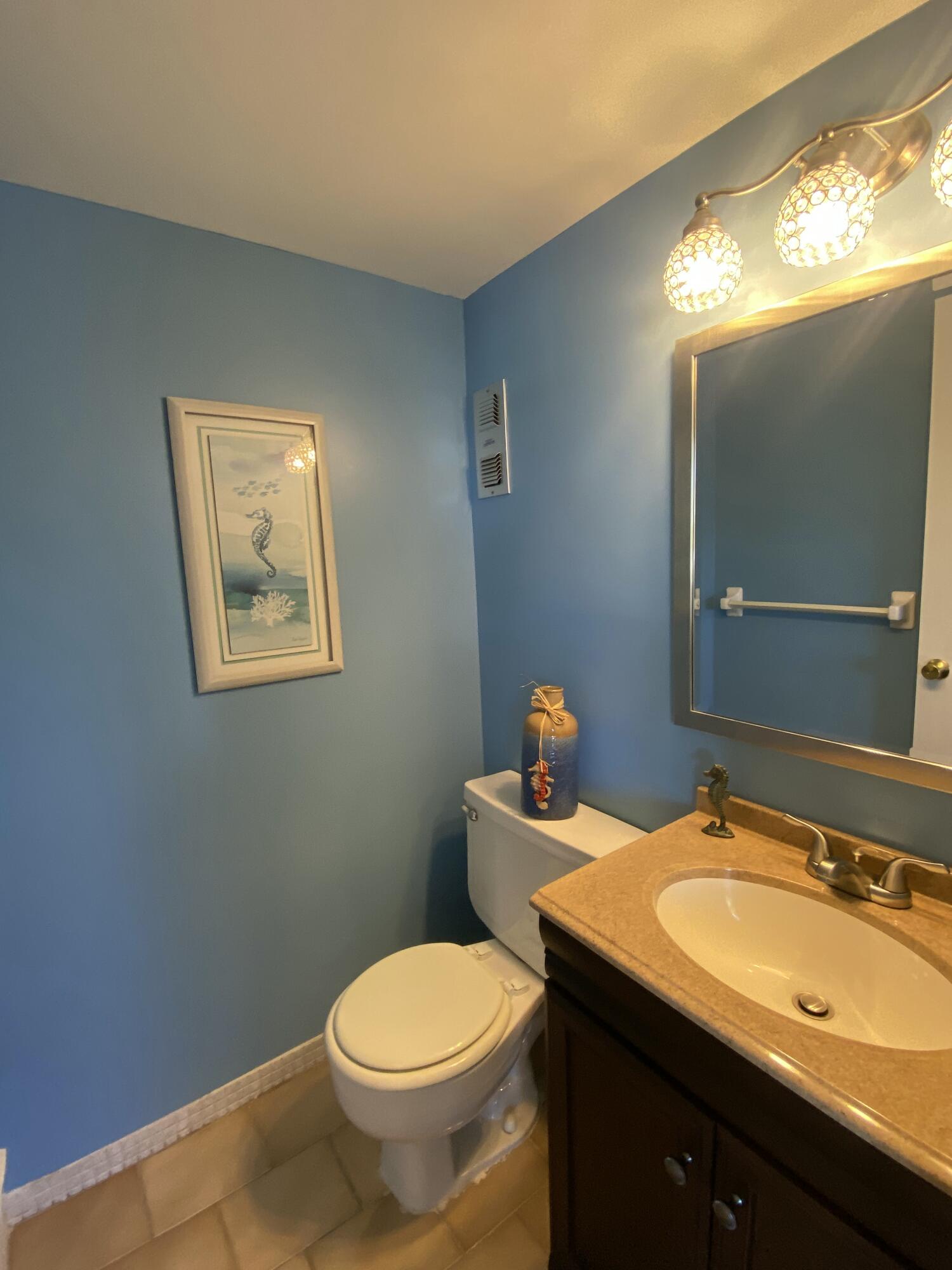 CROMWELL WEST CONDO - Residential Lease