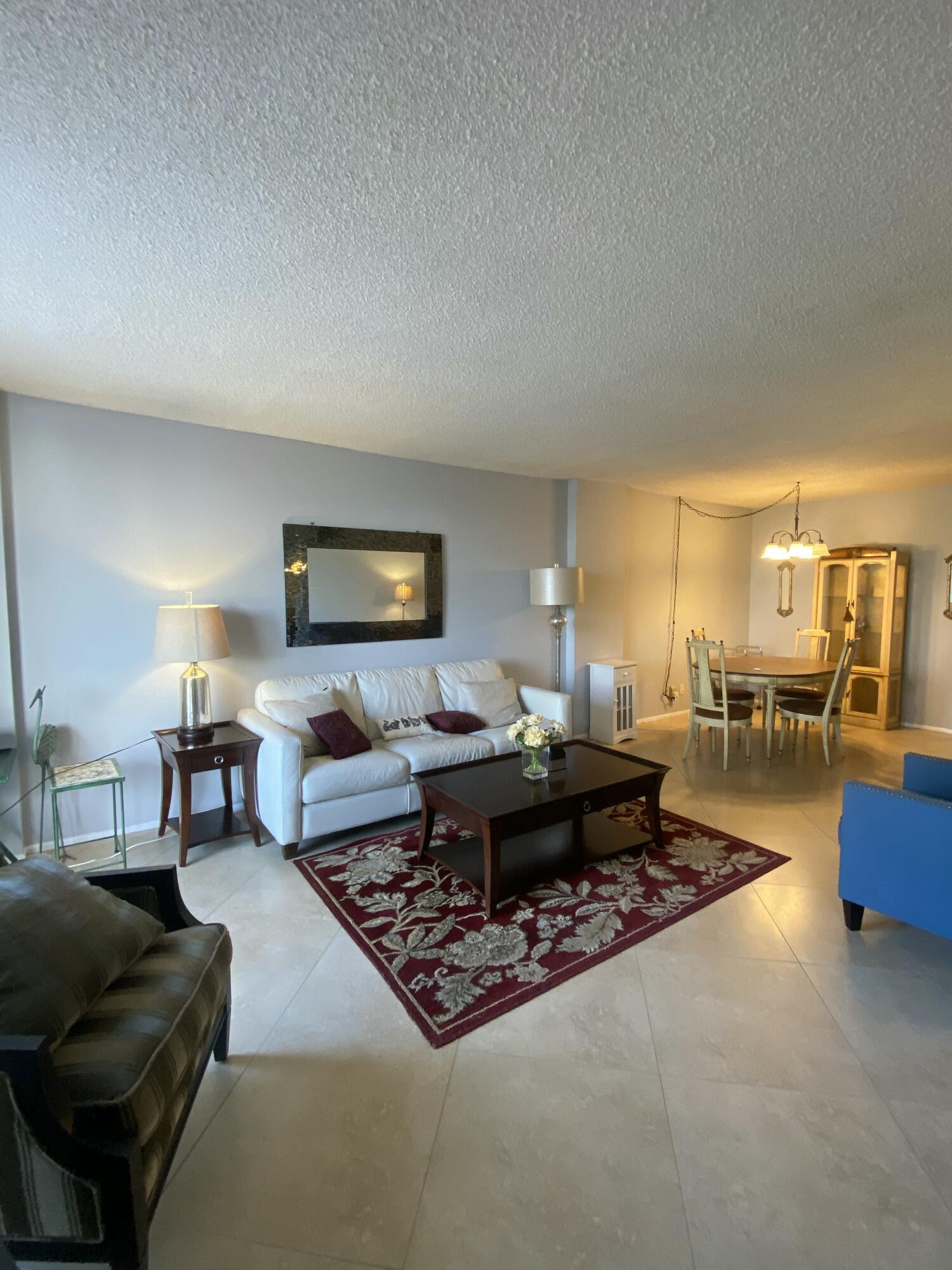 CROMWELL WEST CONDO - Residential Lease
