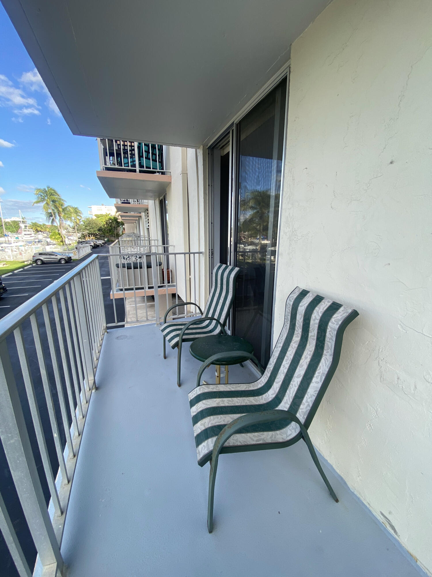CROMWELL WEST CONDO - Residential Lease