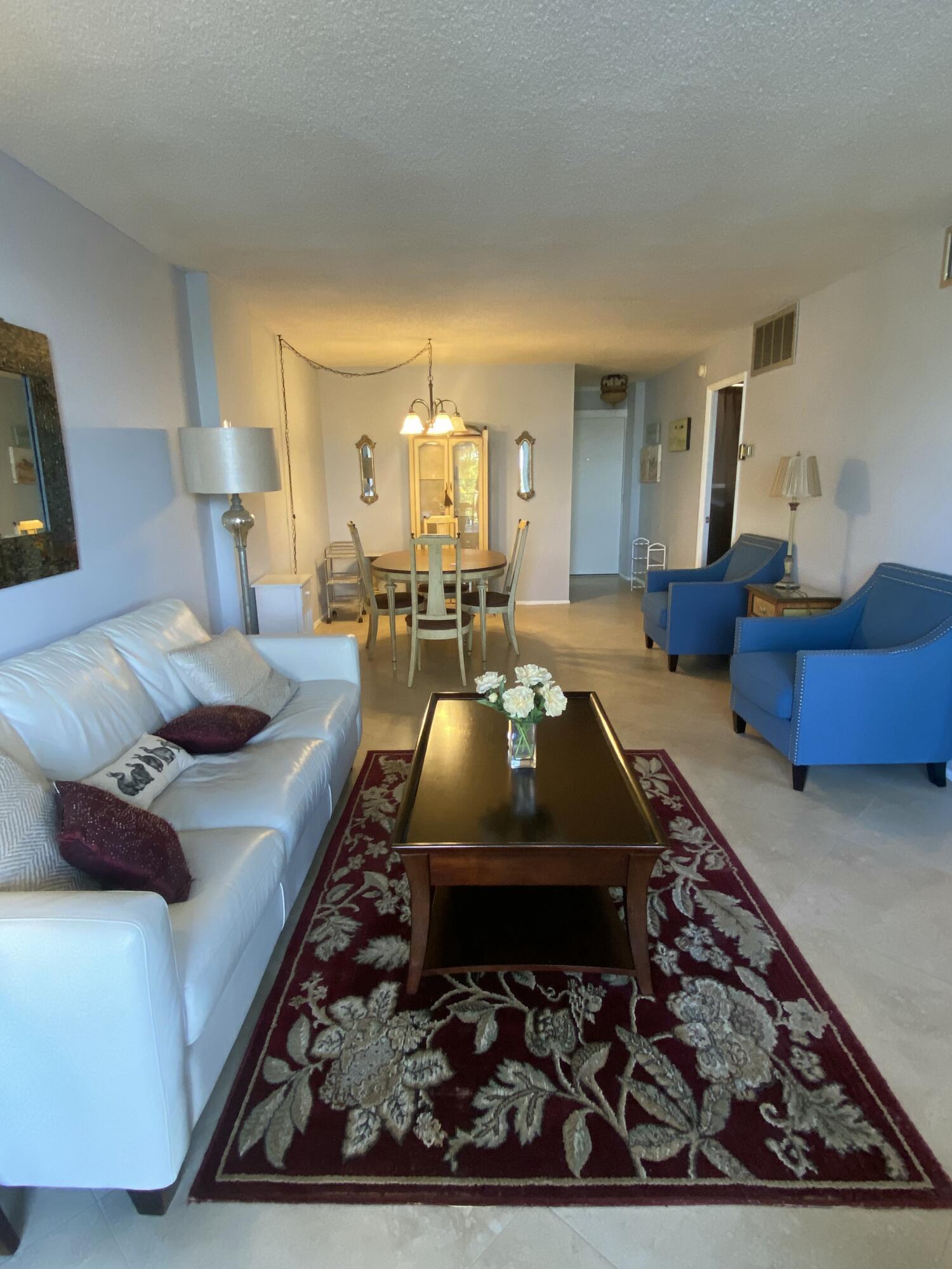 CROMWELL WEST CONDO - Residential Lease