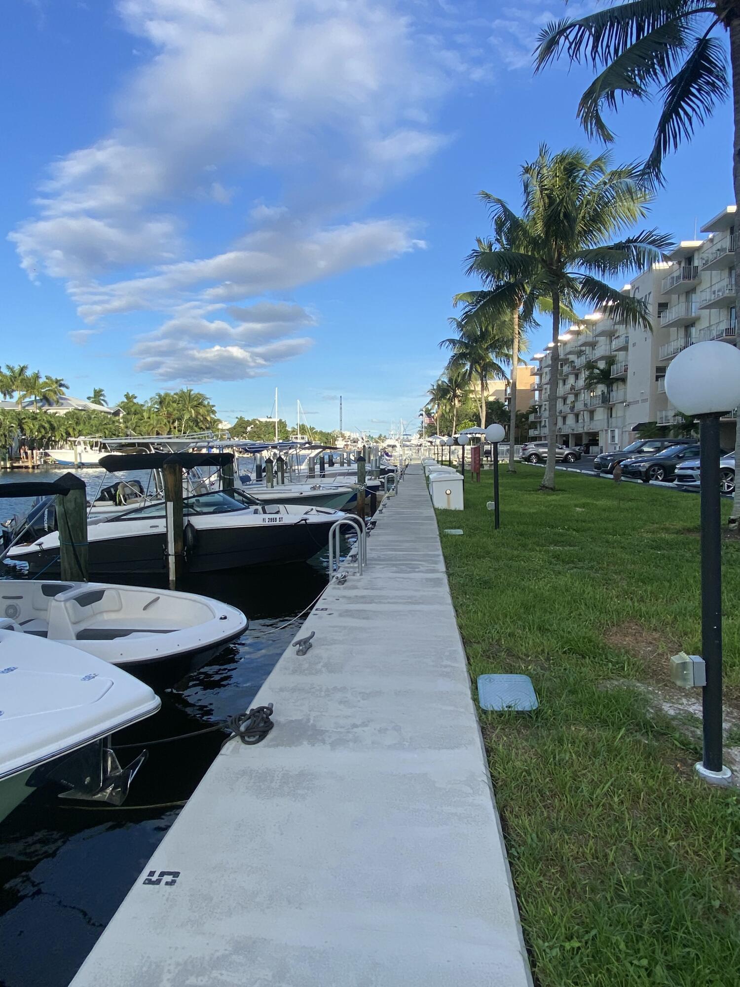 CROMWELL WEST CONDO - Residential Lease
