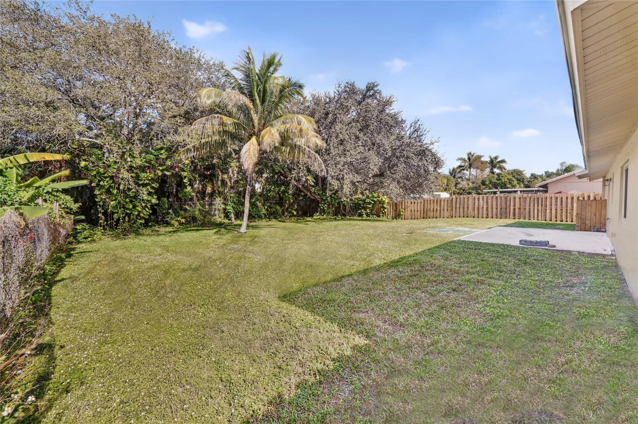 ORANGE TREE HOMES - Residential