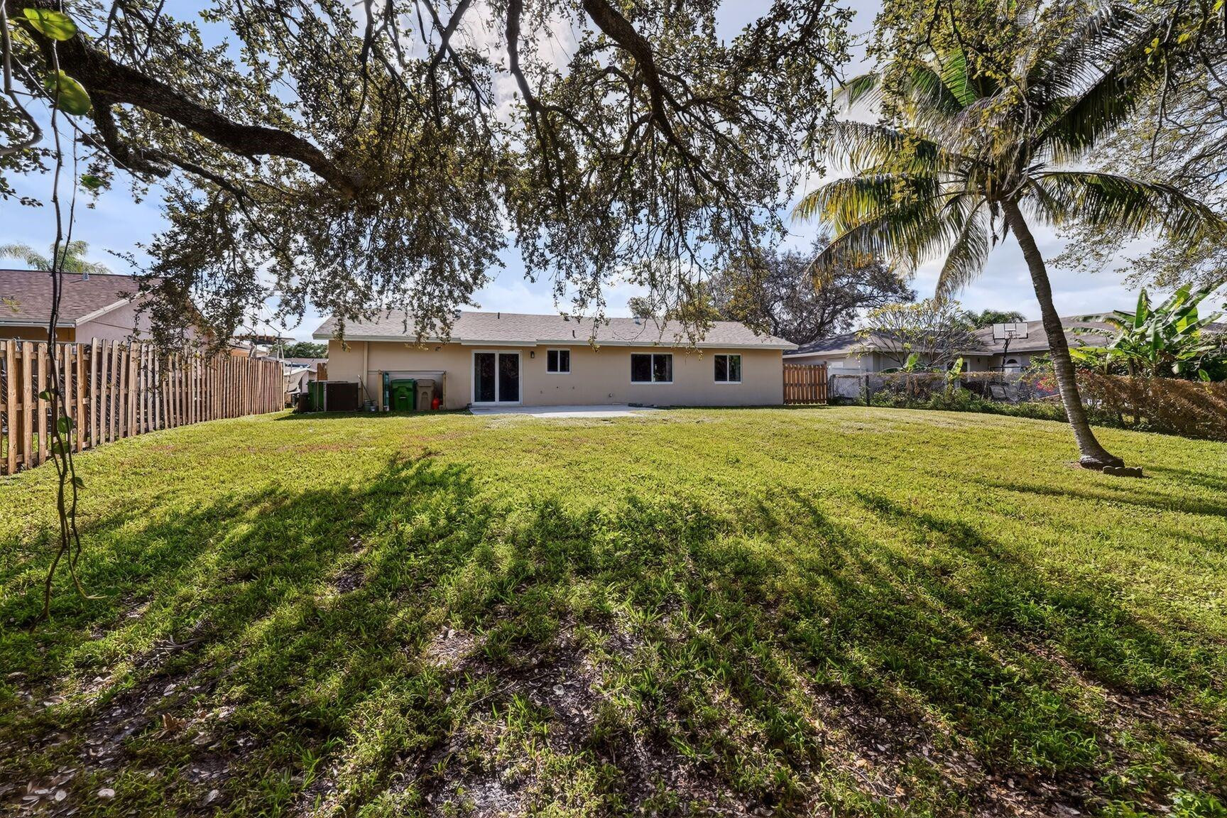 ORANGE TREE HOMES - Residential