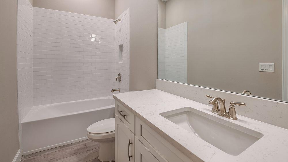 ASTOR CREEK - Residential