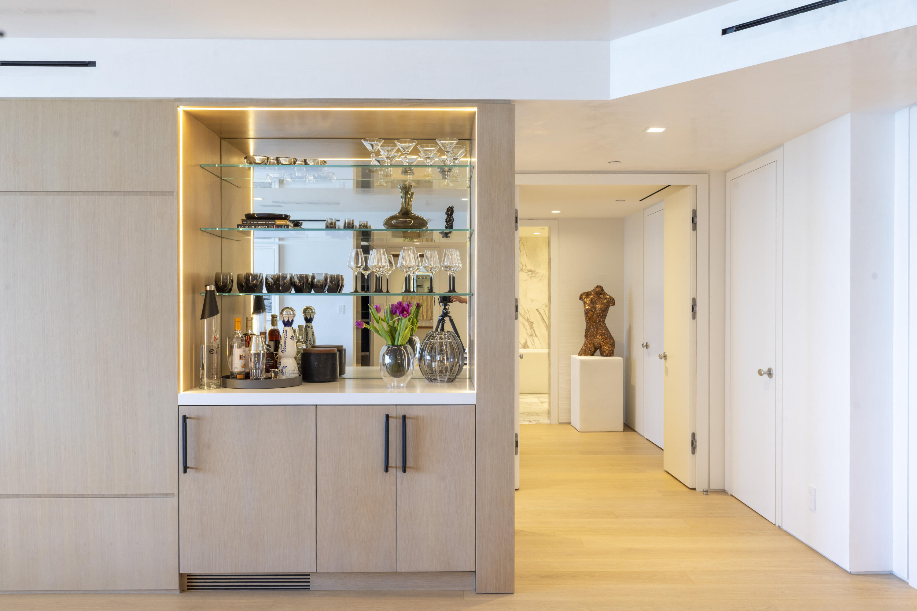 PALM BEACH HAMPTON CONDO - Residential