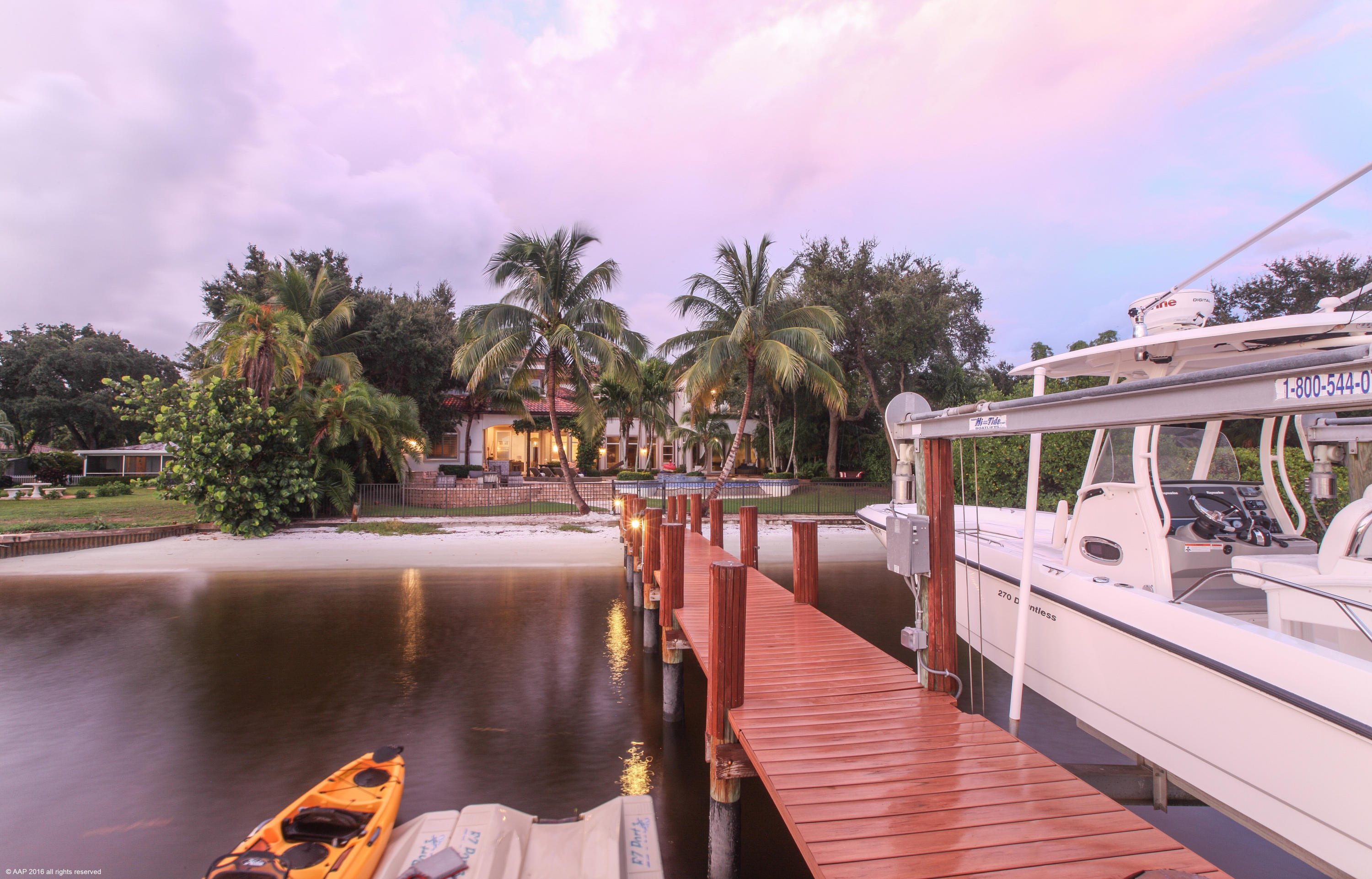 RIVERSIDE ON THE LOXAHATCHEE - Residential