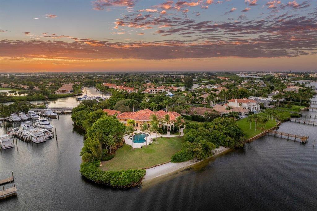 CASSEEKEY ISLAND AT JONATHANS LANDING - Residential