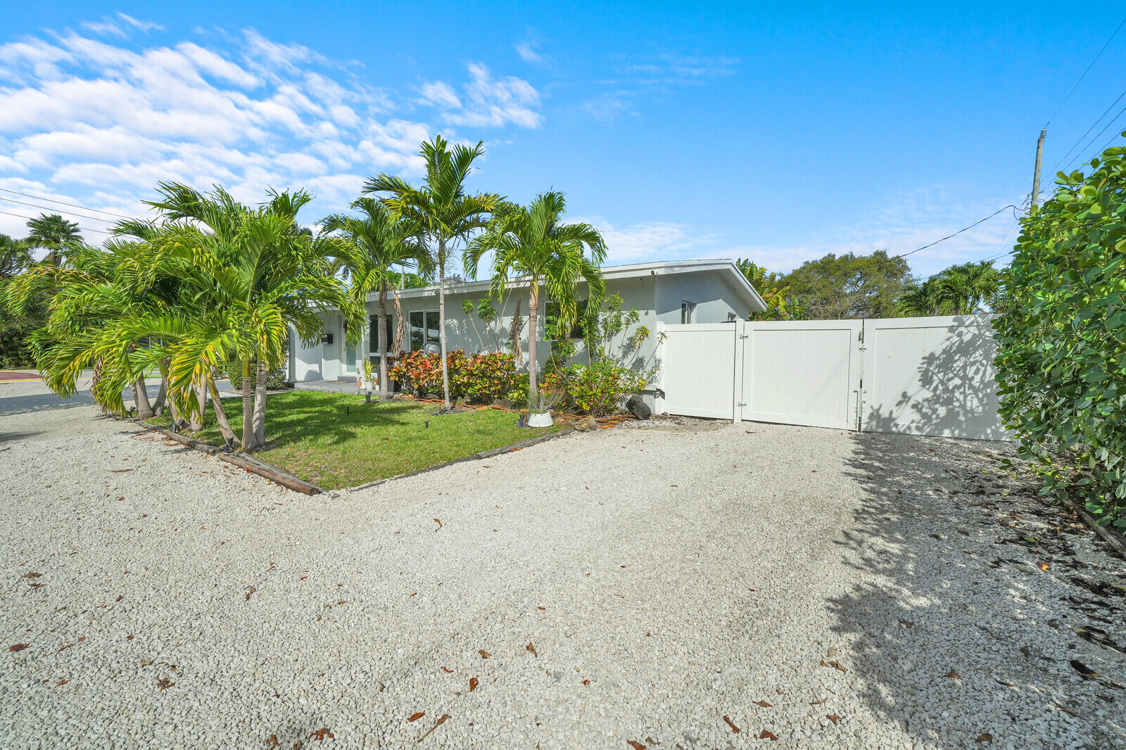 WILTON ESTATES RESUB - Residential