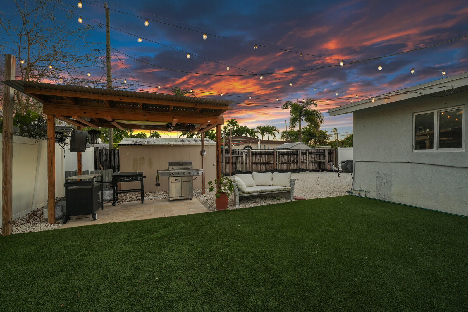 WILTON ESTATES RESUB - Residential