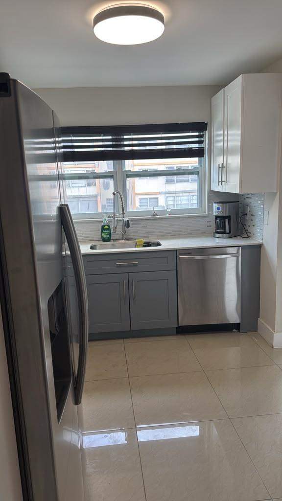 CYPRESS TREE CONDO BLDG 2 - Residential