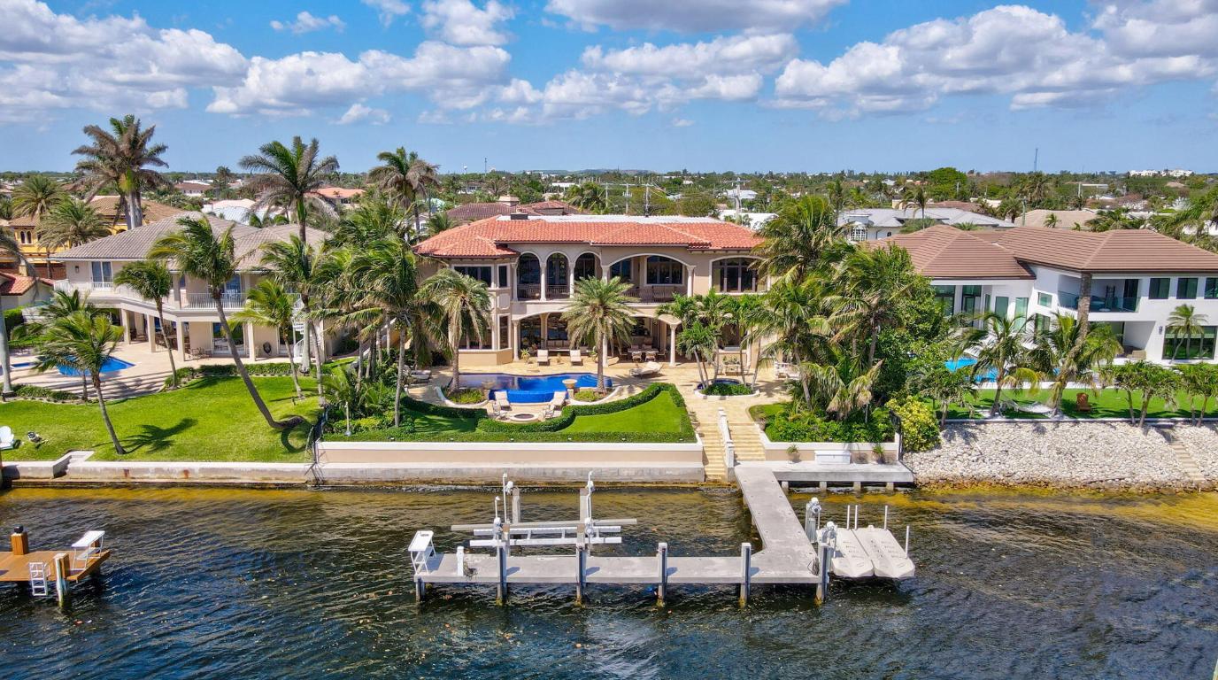 VENETIAN ISLES 1ST SEC - Residential