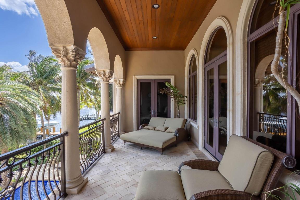 VENETIAN ISLES 1ST SEC - Residential