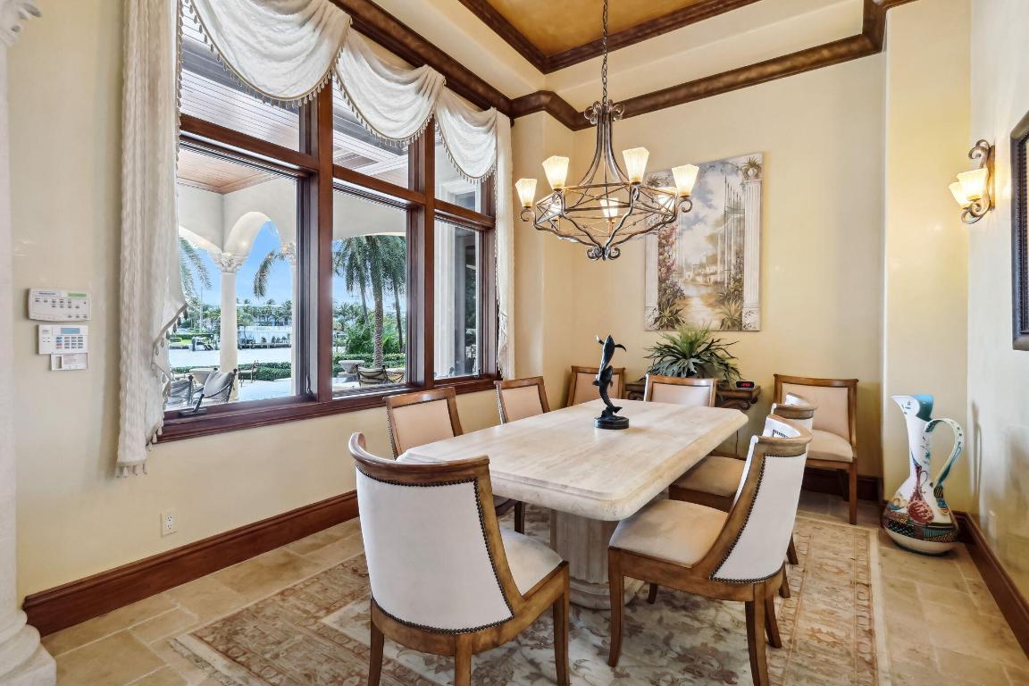 VENETIAN ISLES 1ST SEC - Residential