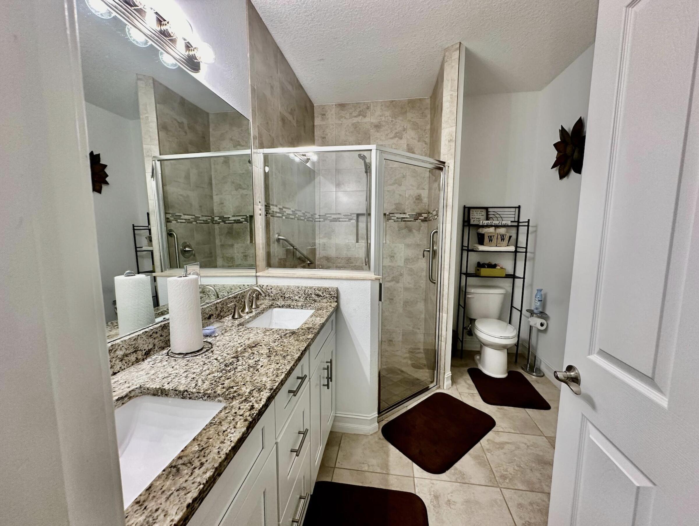 ST ANDREWS TOWNHOMES REPLAT NO 1 - Residential Lease