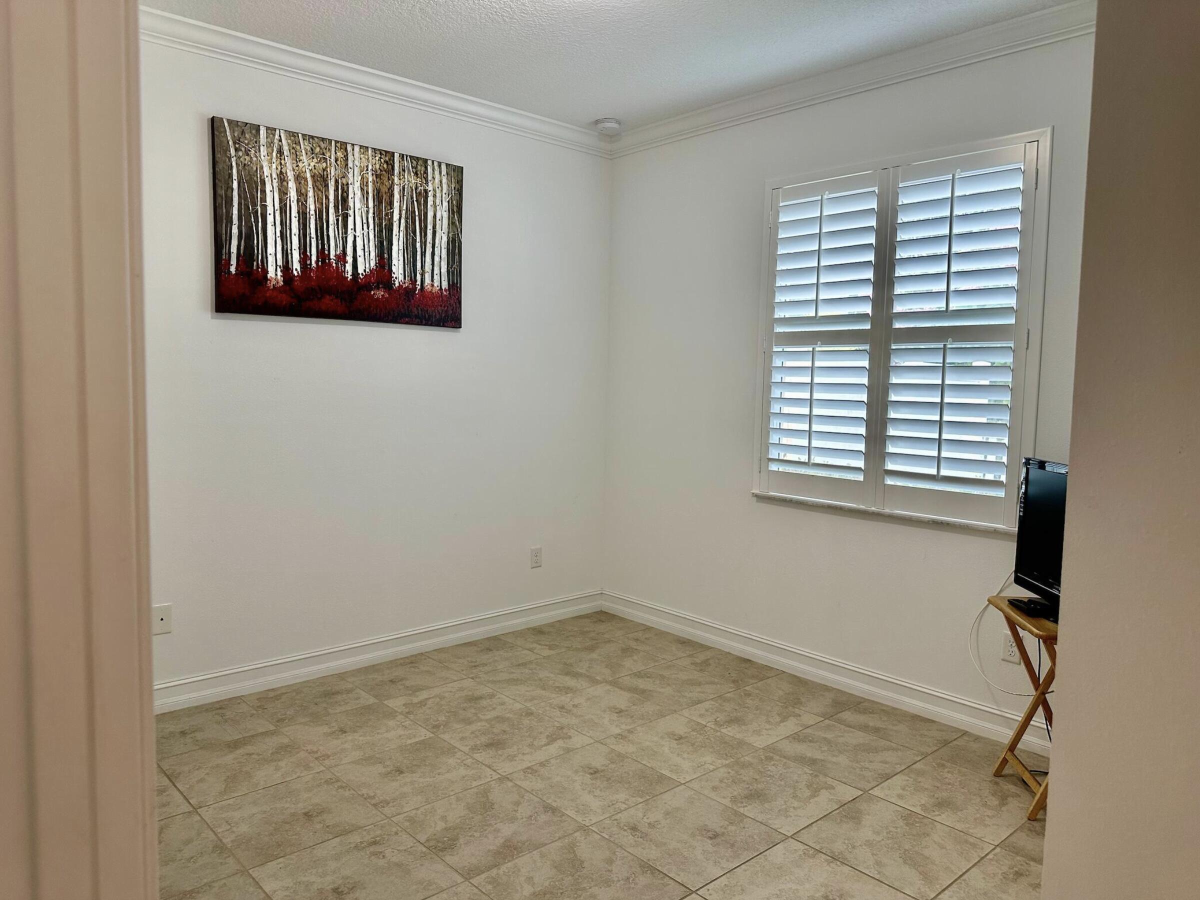 ST ANDREWS TOWNHOMES REPLAT NO 1 - Residential Lease