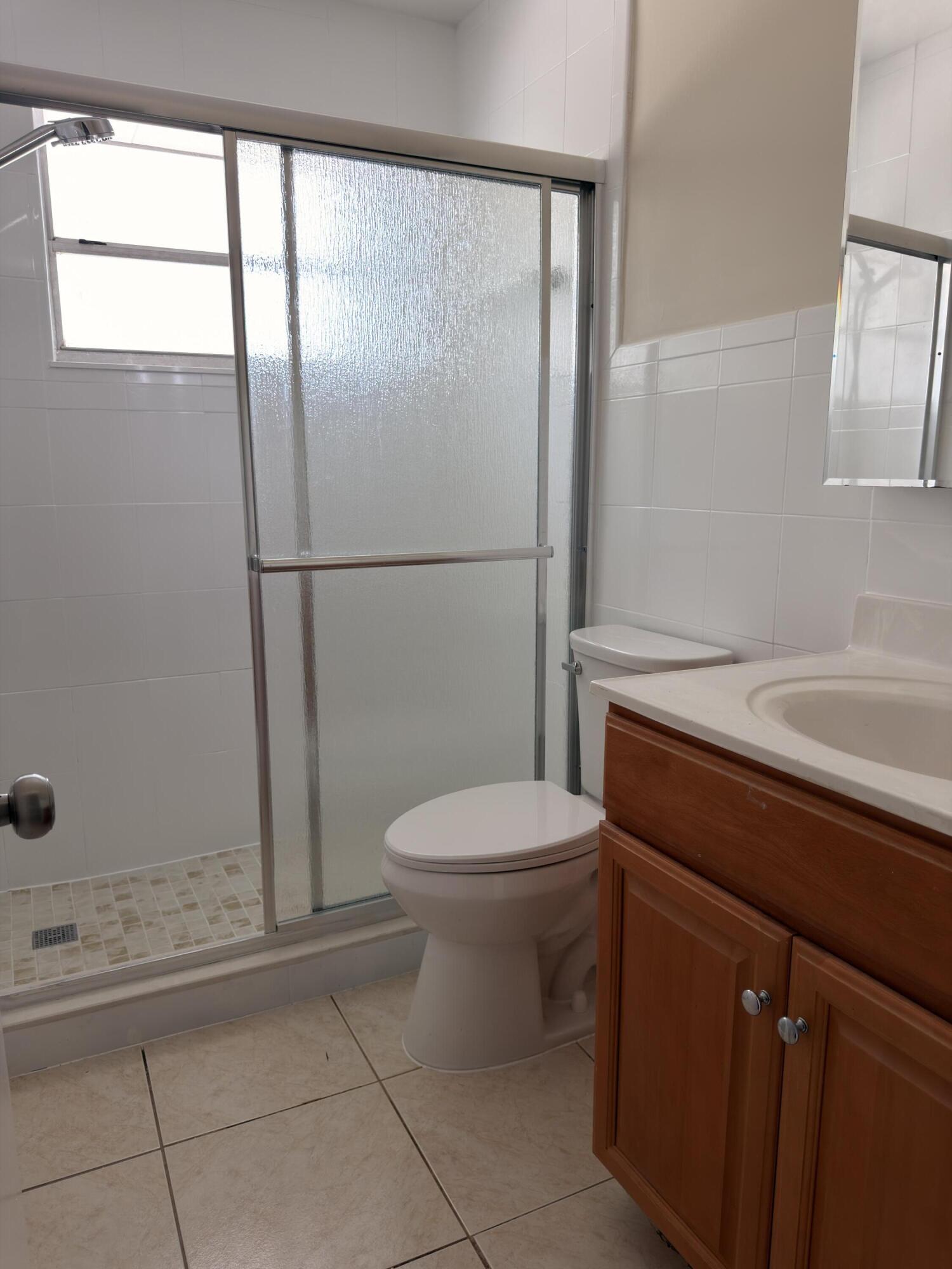 HEFTLER HOMES SUNSET PARK SEC 1 - Residential Lease