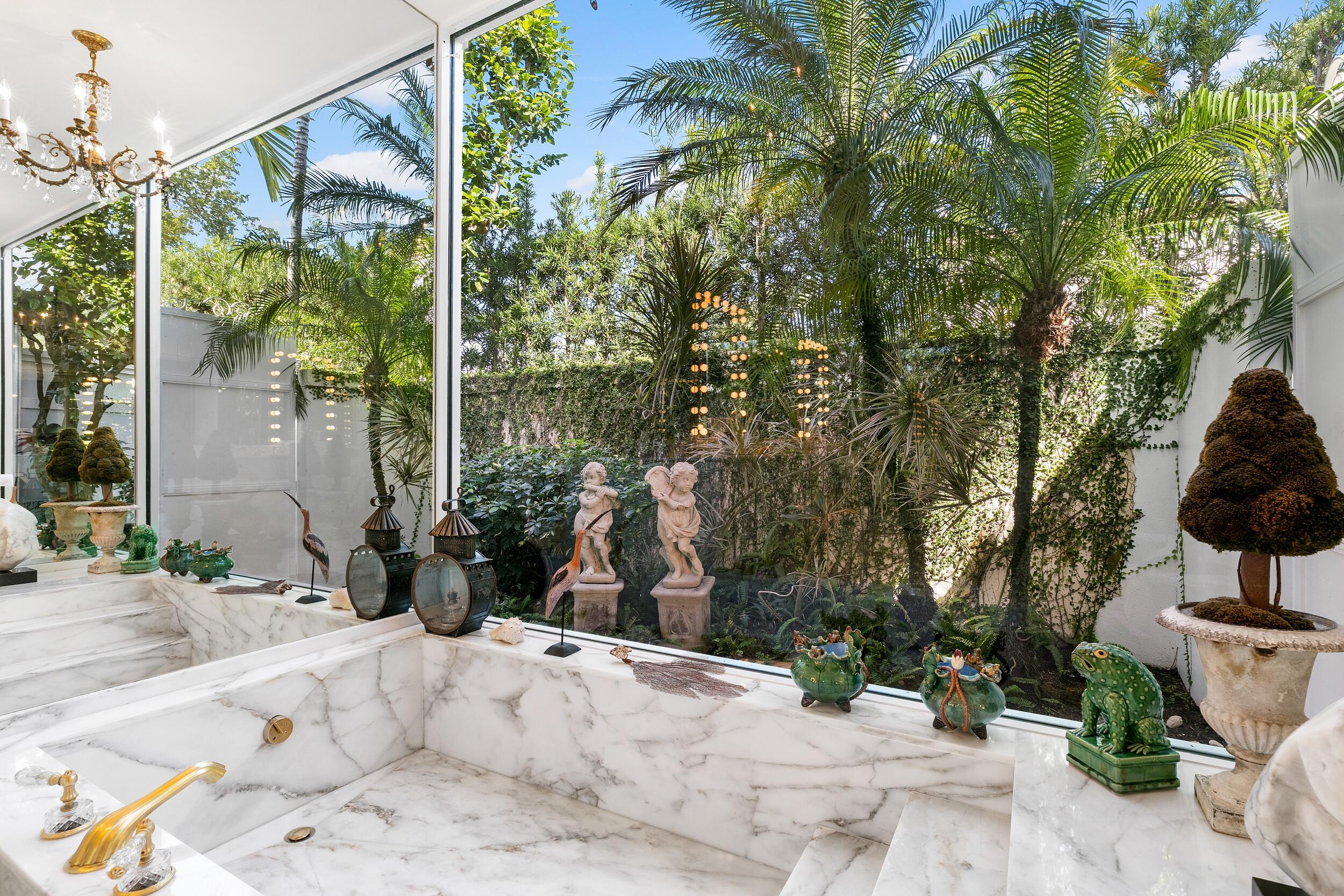 CORAL EST - Residential