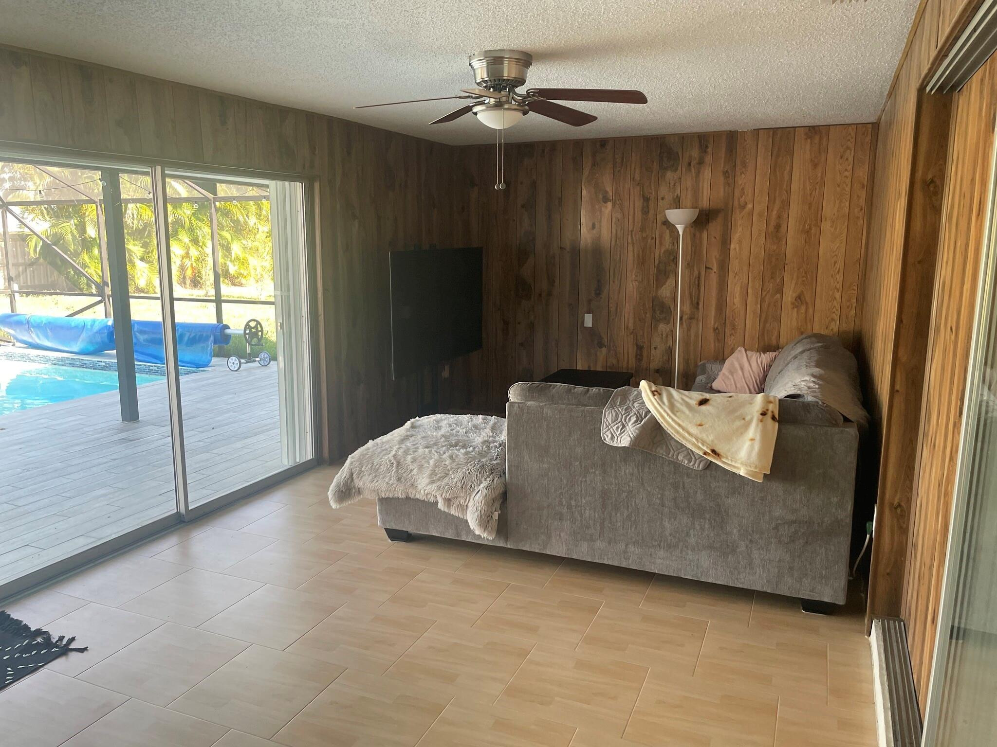 PORT ST LUCIE SECTION 45 - Residential