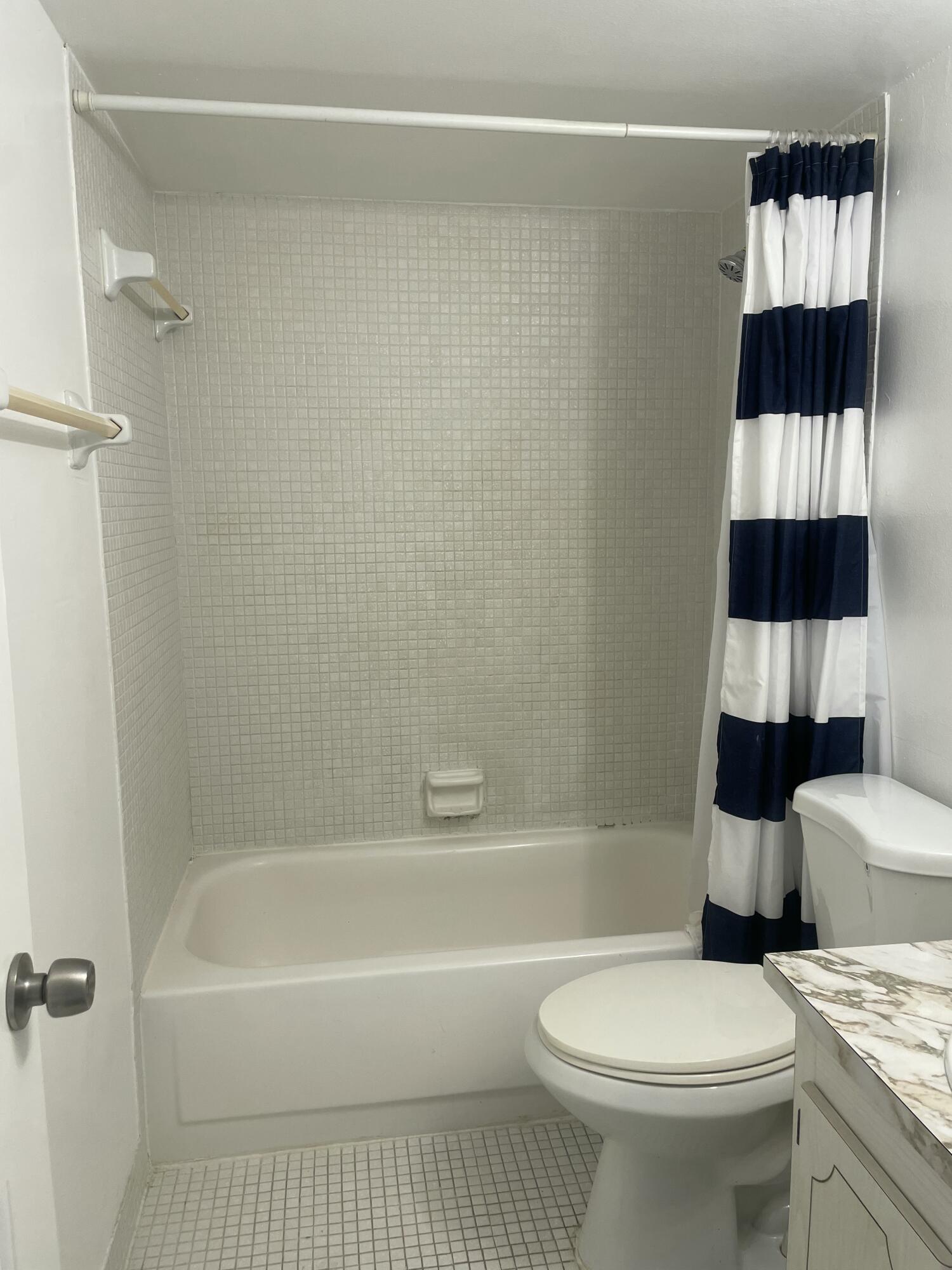 VILLAGE GREEN DORCHESTER CONDO - Residential Lease